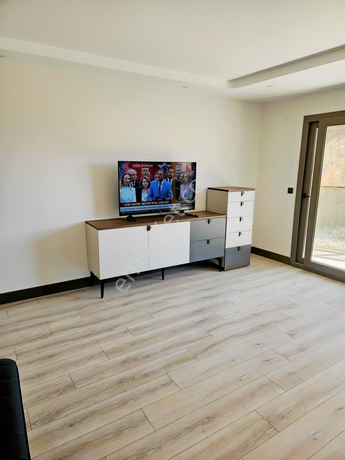 Doğalgazlı Lüks Sitede 2+1 Satılık Daire Kısmı Deniz Manzarası - Görsel 12
