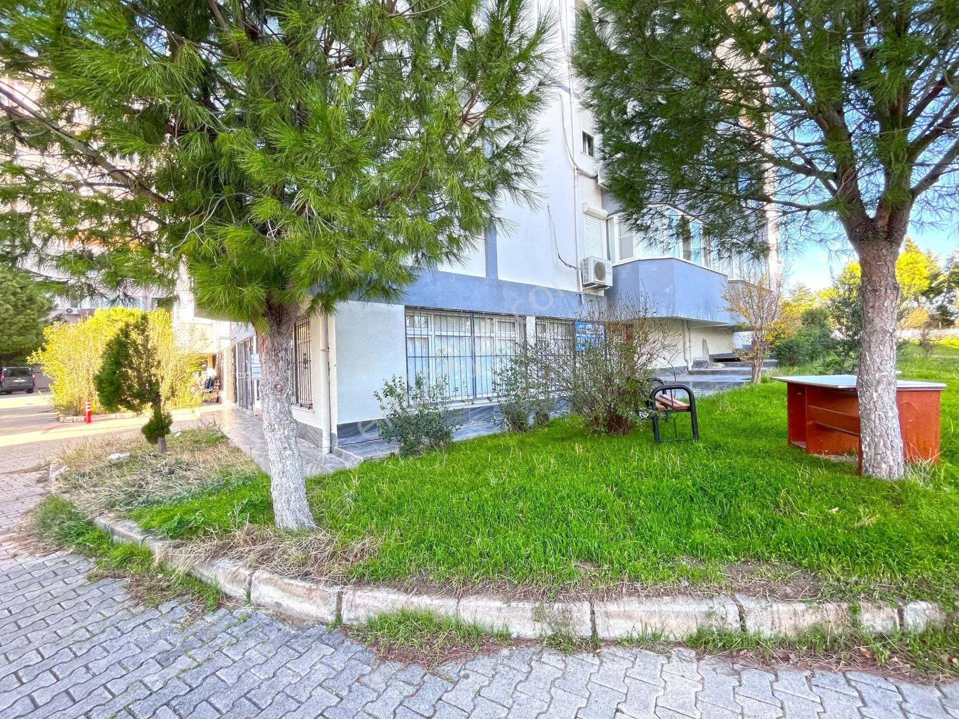 Menemen Ulukent'te Önü Açık Satılık Kiracılı Köşe Dükkan - Görsel 6
