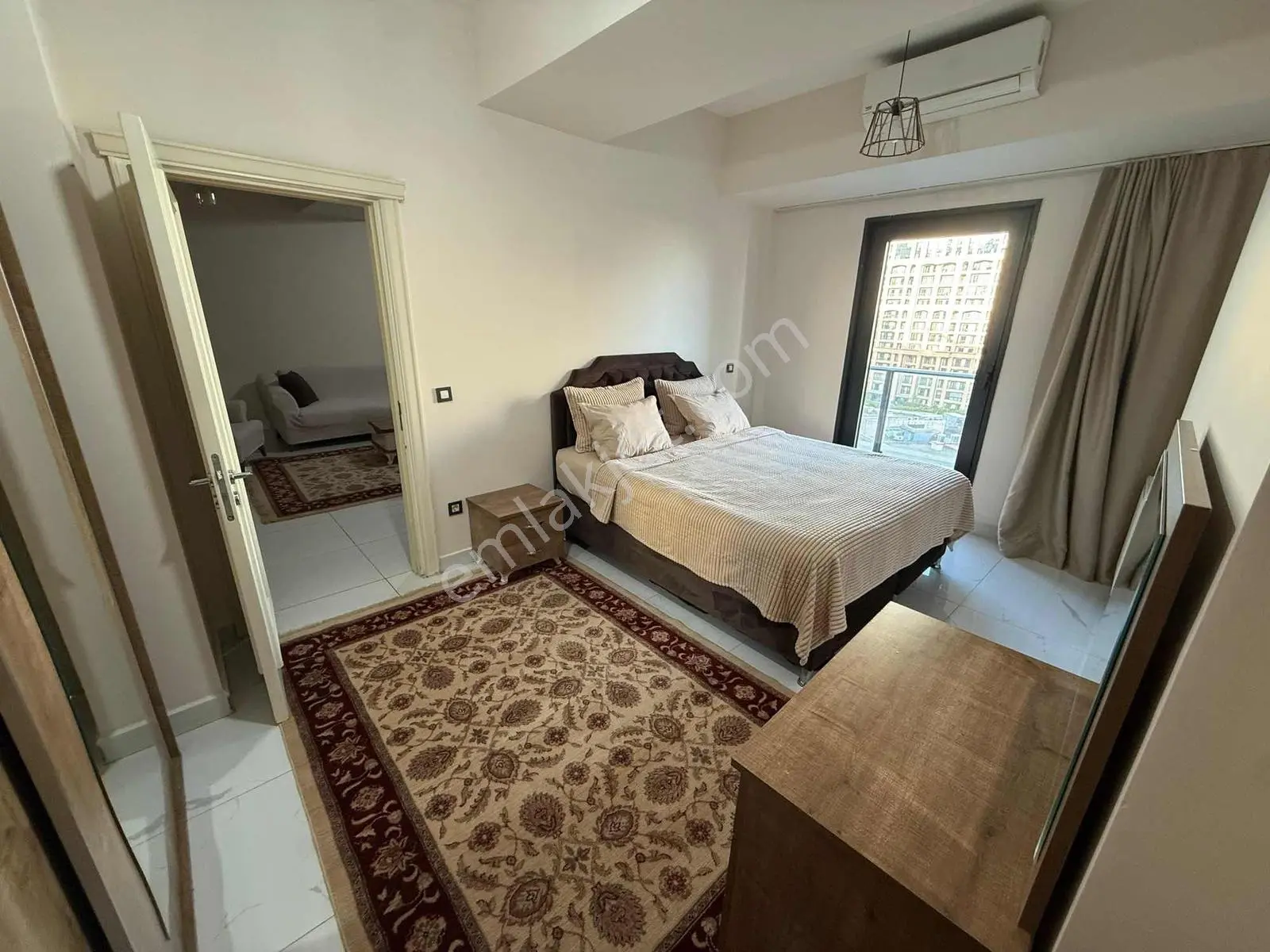 Venezia Da Avm Mnz Fransız Balkon Eşyalı Kiralık 1+1 Daire - Görsel 4