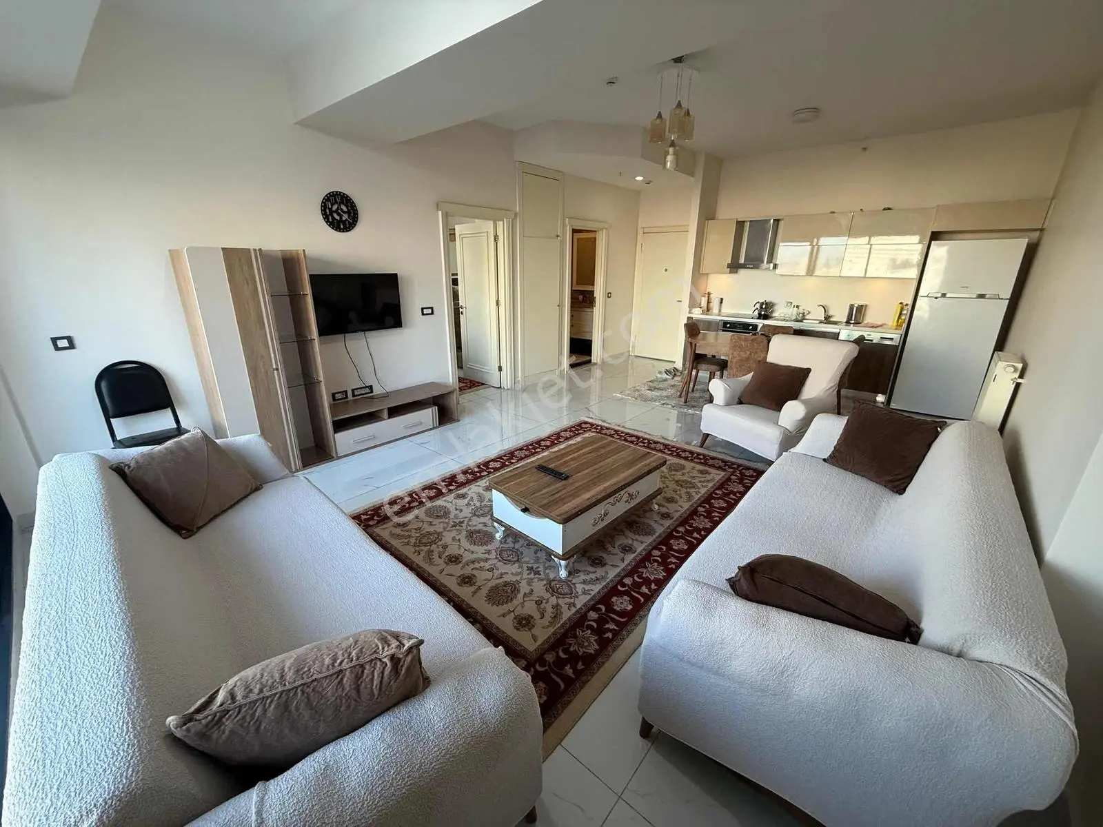 Venezia Da Avm Mnz Fransız Balkon Eşyalı Kiralık 1+1 Daire - Görsel 5
