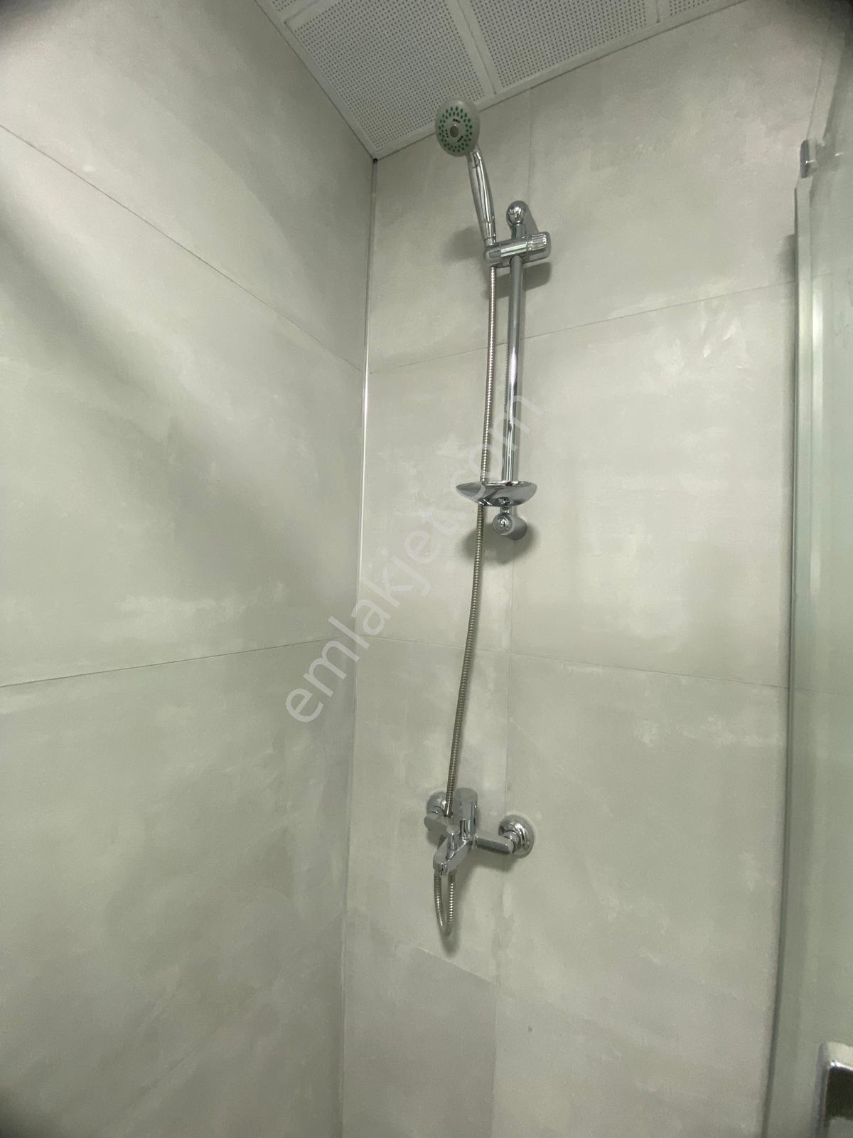 Çiğli De Klimalı Doğalgaz Kombi Asansörlü Sıfır Lüks 1+1 Daire - Görsel 13