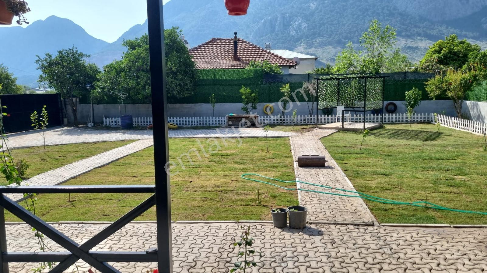 Konyaaltı, Hacısekililerde Herbiri 208m² Olan Kiralık 4+1 Villa - Görsel 12
