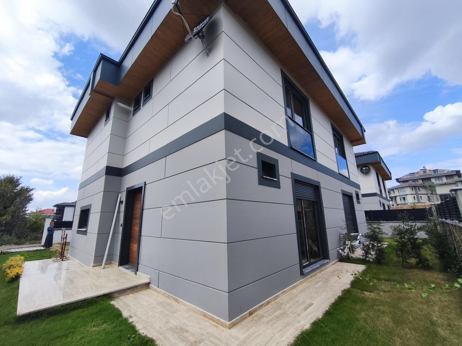 Remax Anka'dan Müstakil Bahçeli 3+1 Satılık Villa - Görsel 26