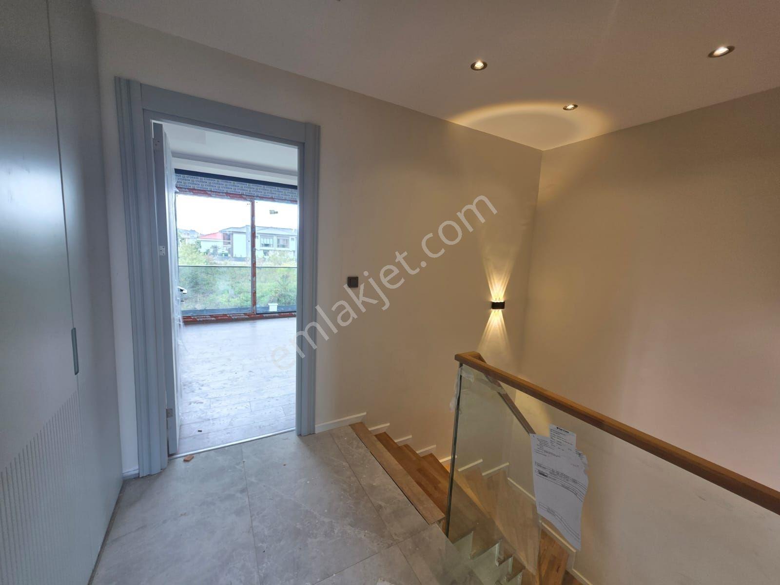 Remax Anka'dan Müstakil Bahçeli 3+1 Satılık Villa - Görsel 9