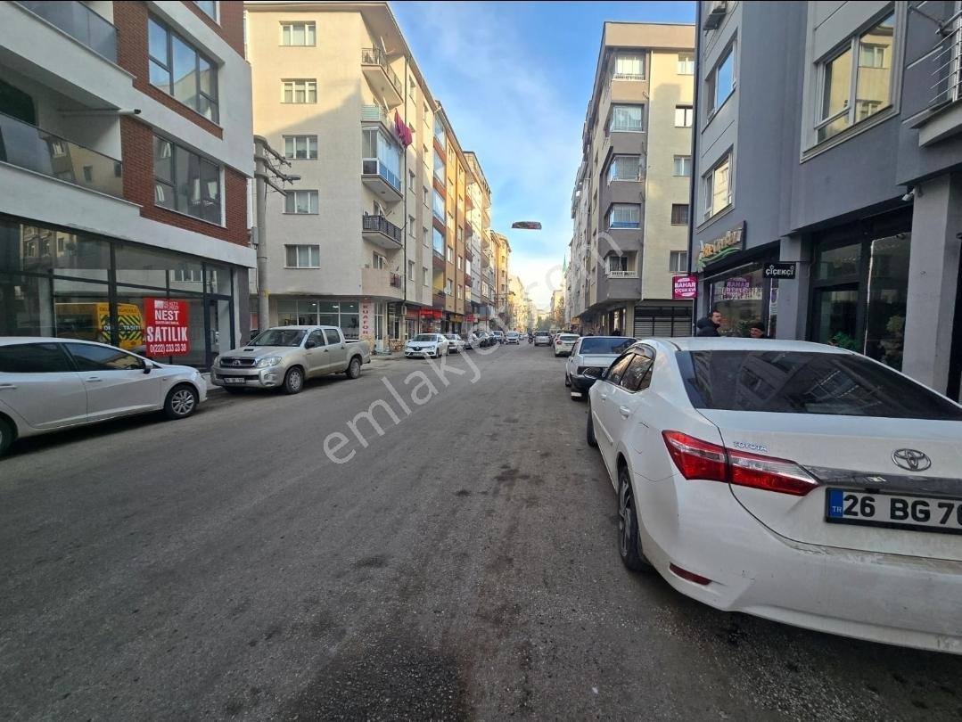 Rw Nestten Kırmızı Toprak Mh Ercan Sk Üzerinde Köşe Konum İşyeri - Görsel 7