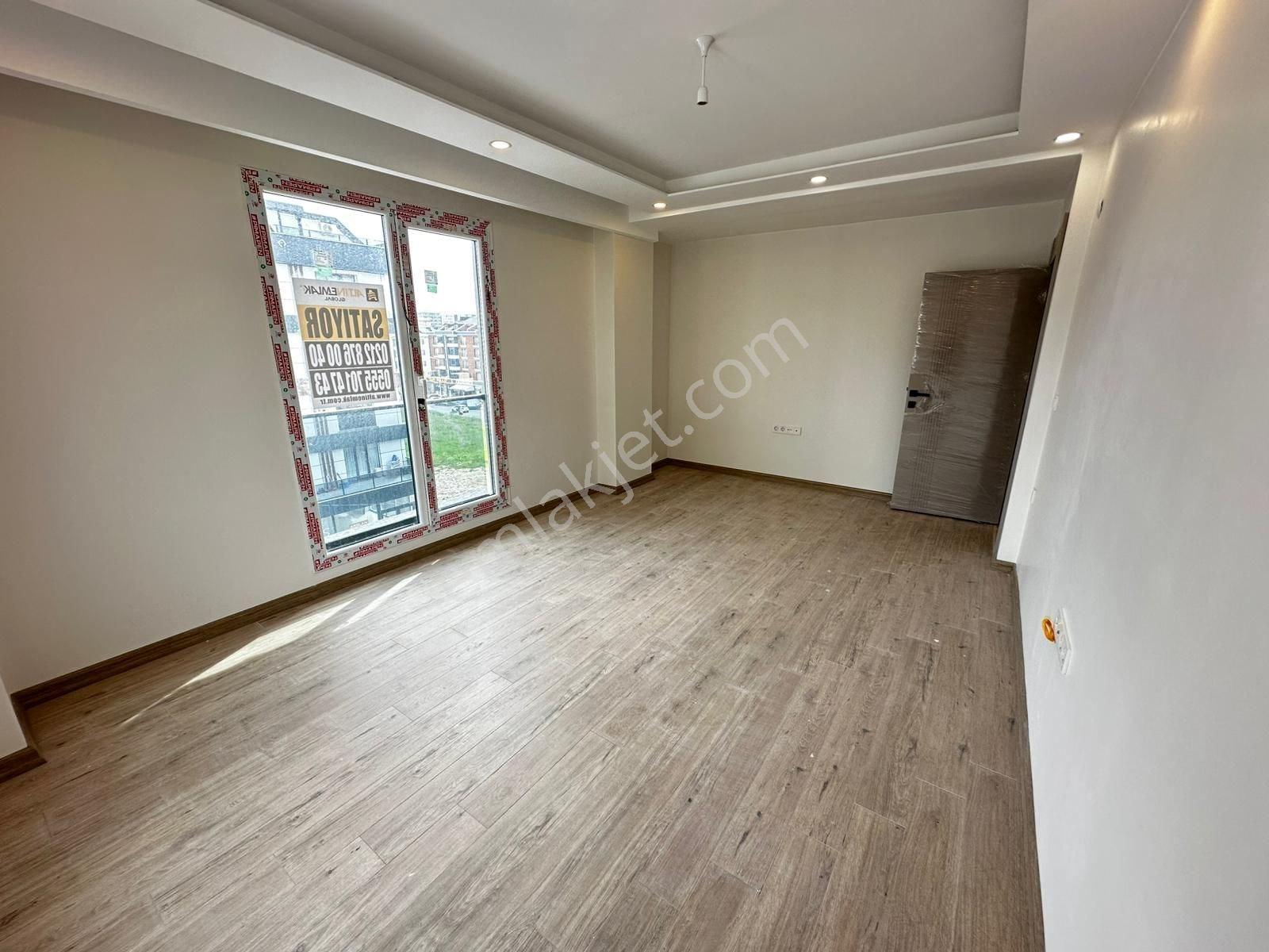 Beylikdüzü Kavaklıda Satılık 2+1 90 M2 Sıfır Daire İlçe Emniyete Yakın - Görsel 14