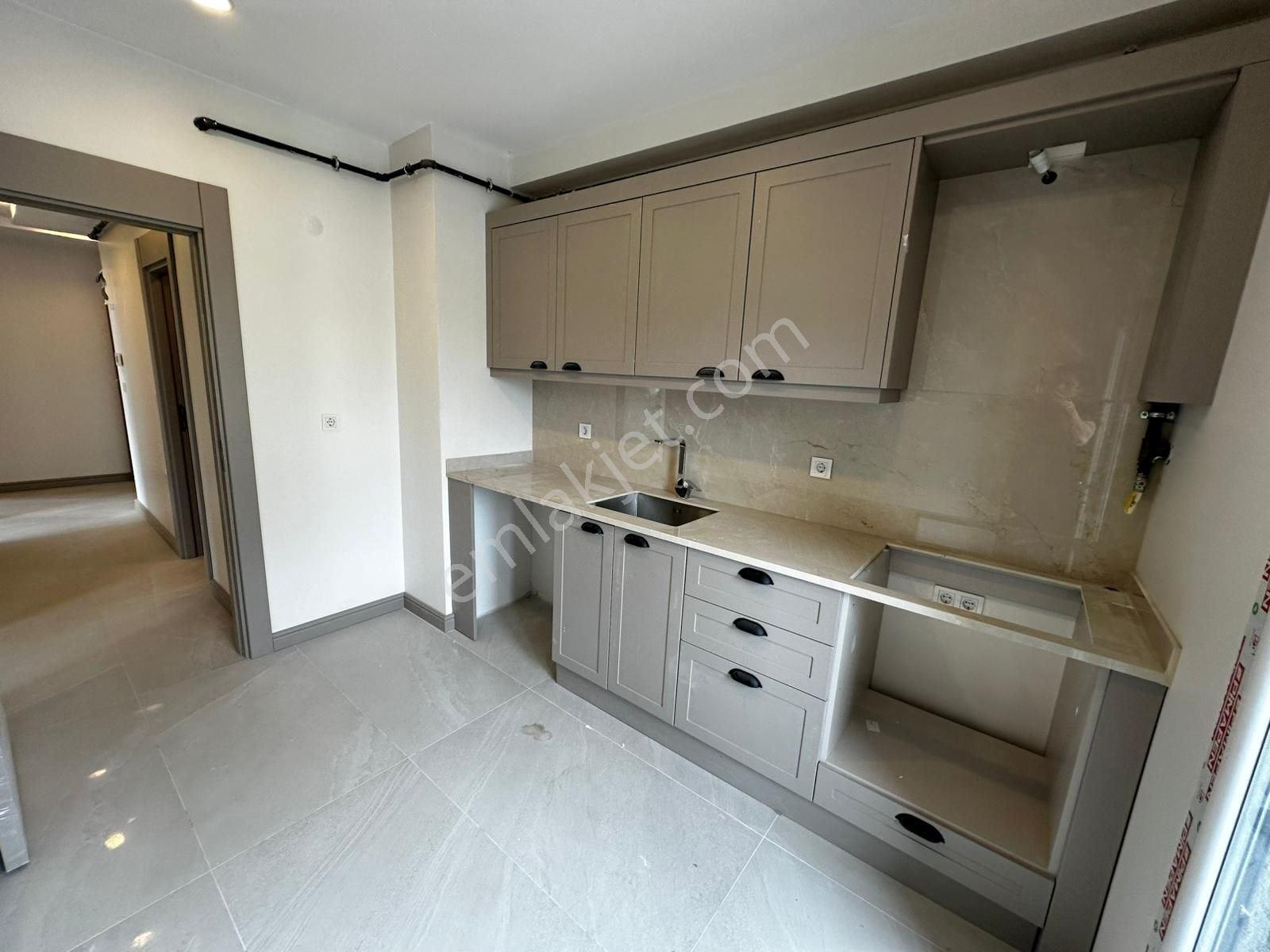 Beylikdüzü Kavaklıda Satılık 2+1 90 M2 Sıfır Daire İlçe Emniyete Yakın - Görsel 18