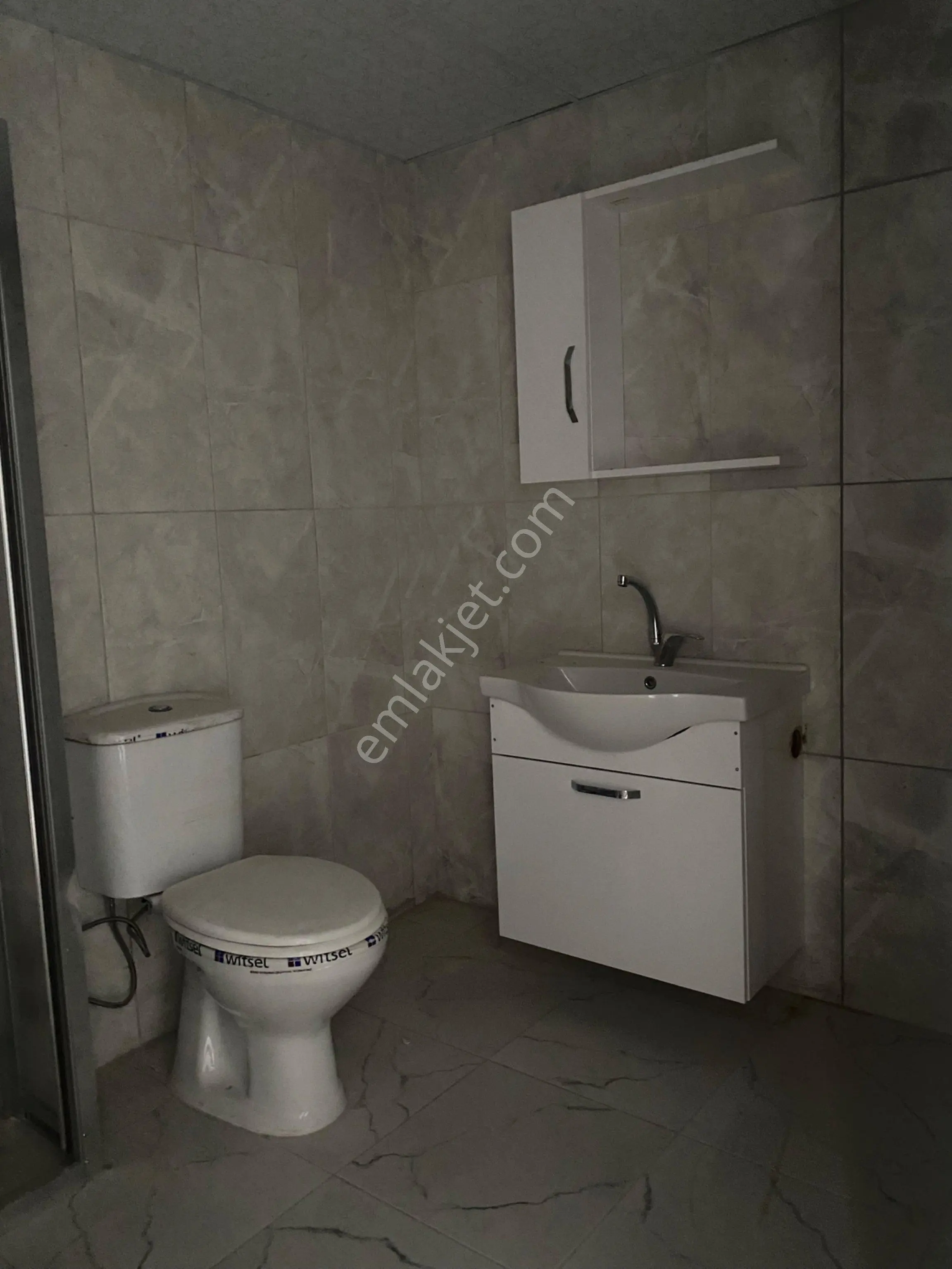 Kaçmaz Emlak'tan Merkezi Konumda 1+1 Sıfır Kiralık Daire - Görsel 4