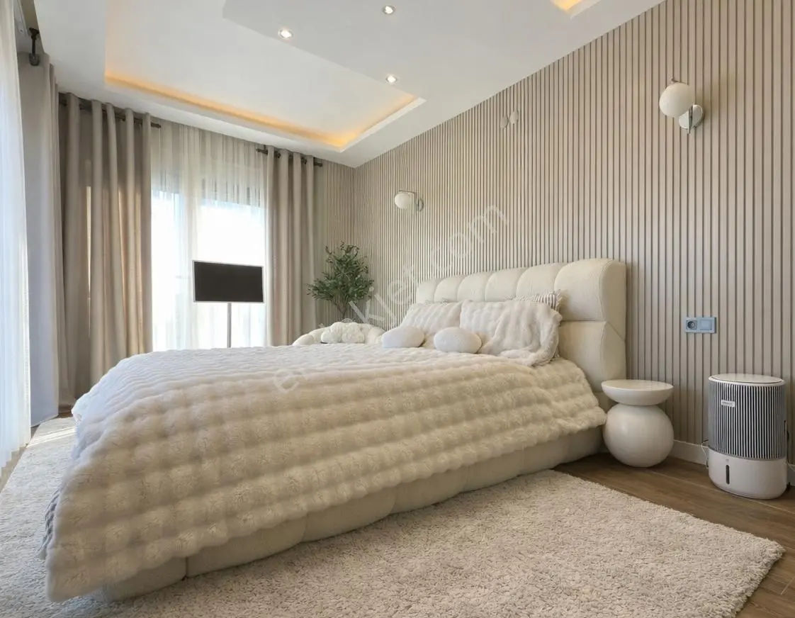 Villakentte Eşyalı Kiralık Müstakil Havuzlu 5+1 Tripleks Villa - Görsel 2
