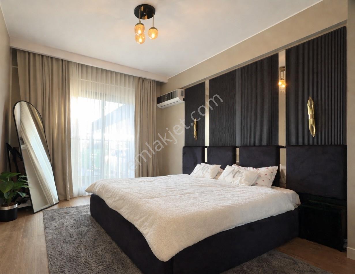 Villakentte Eşyalı Kiralık Müstakil Havuzlu 5+1 Tripleks Villa - Görsel 21