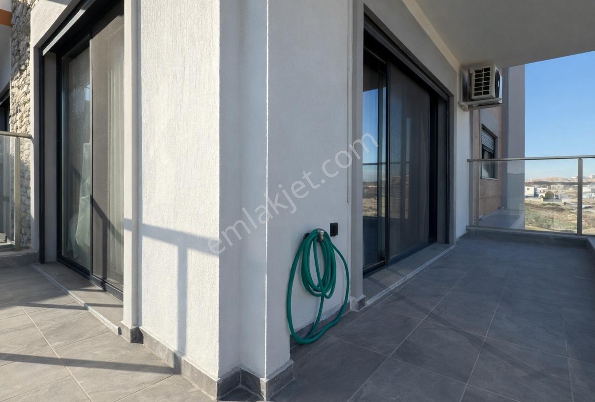 Villakentte Eşyalı Kiralık Müstakil Havuzlu 5+1 Tripleks Villa - Görsel 9