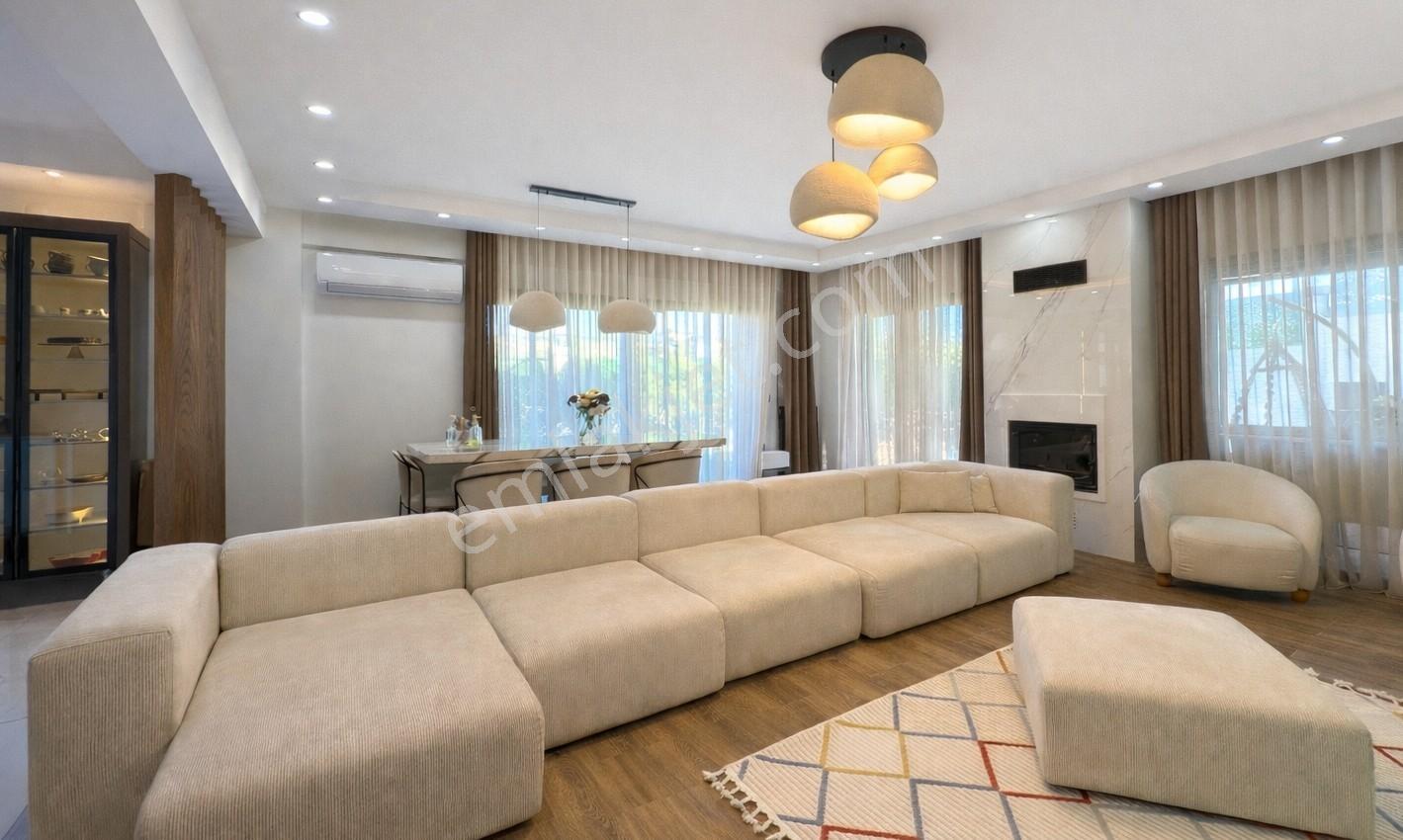 Villakentte Eşyalı Kiralık Müstakil Havuzlu 5+1 Tripleks Villa - Görsel 35