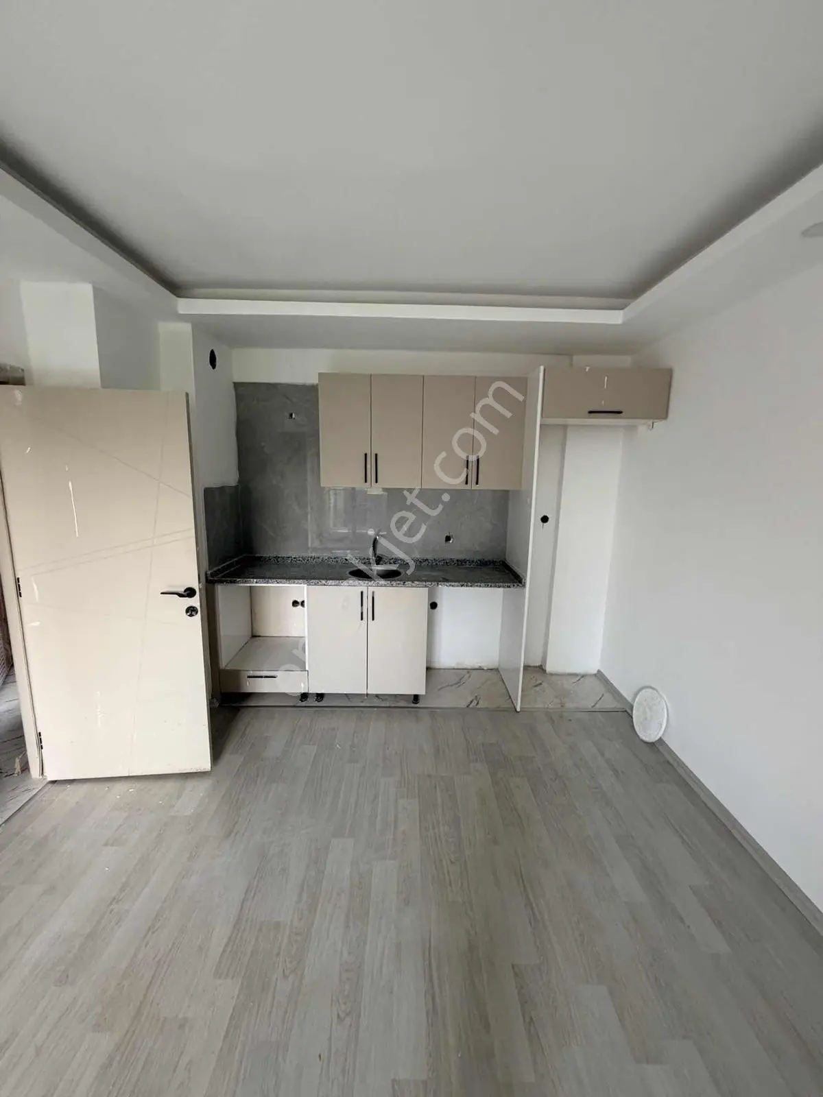 Kısa Süreliğine Portalya Avm Arkası Ara Katta Lüks Havuzlu - Görsel 3