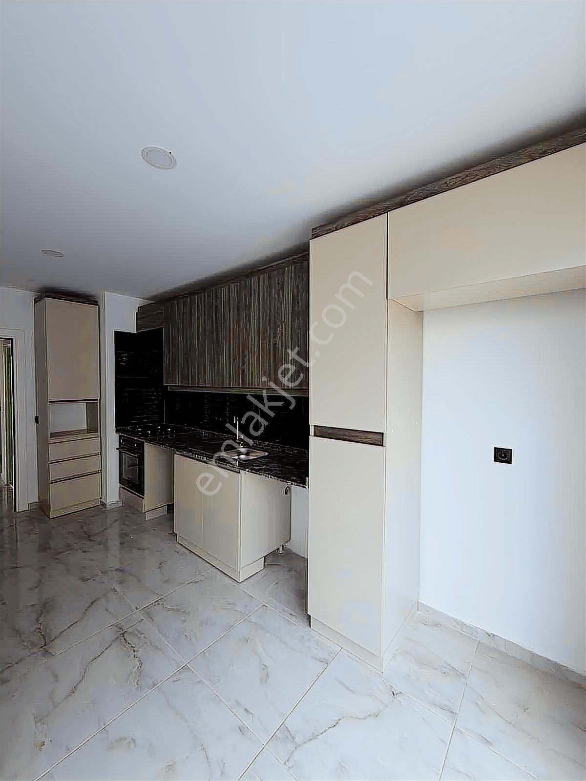 Müstakil Daire Tadında 2+1 Herşeyi Ayrı Site İçi Ultra Lüksdaire - Görsel 7