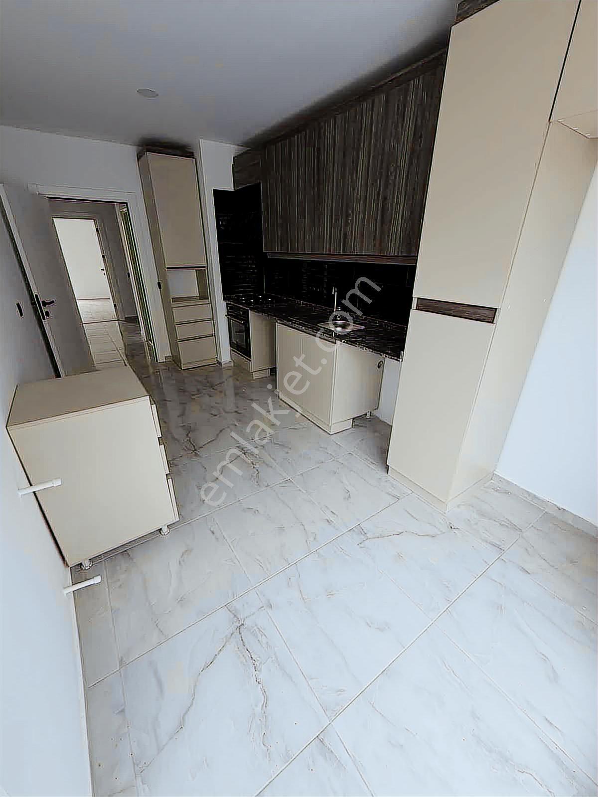 Müstakil Daire Tadında 2+1 Herşeyi Ayrı Site İçi Ultra Lüksdaire - Görsel 18