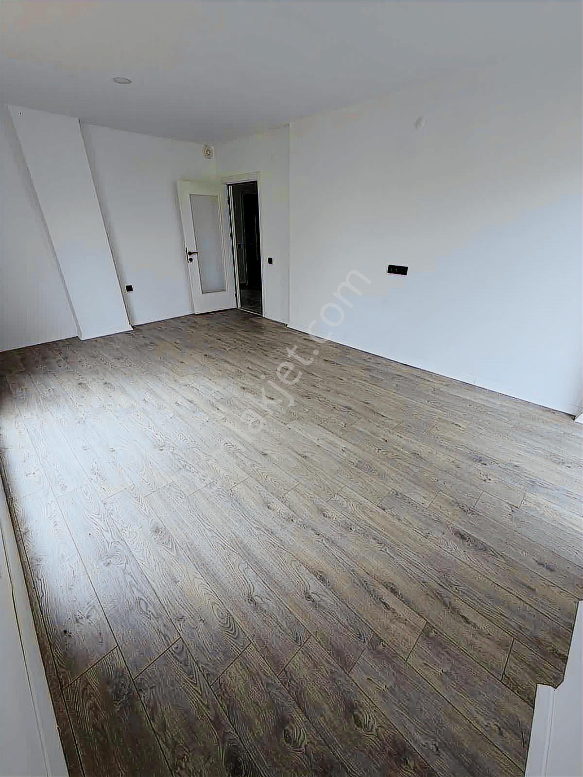 Müstakil Daire Tadında 2+1 Herşeyi Ayrı Site İçi Ultra Lüksdaire - Görsel 3