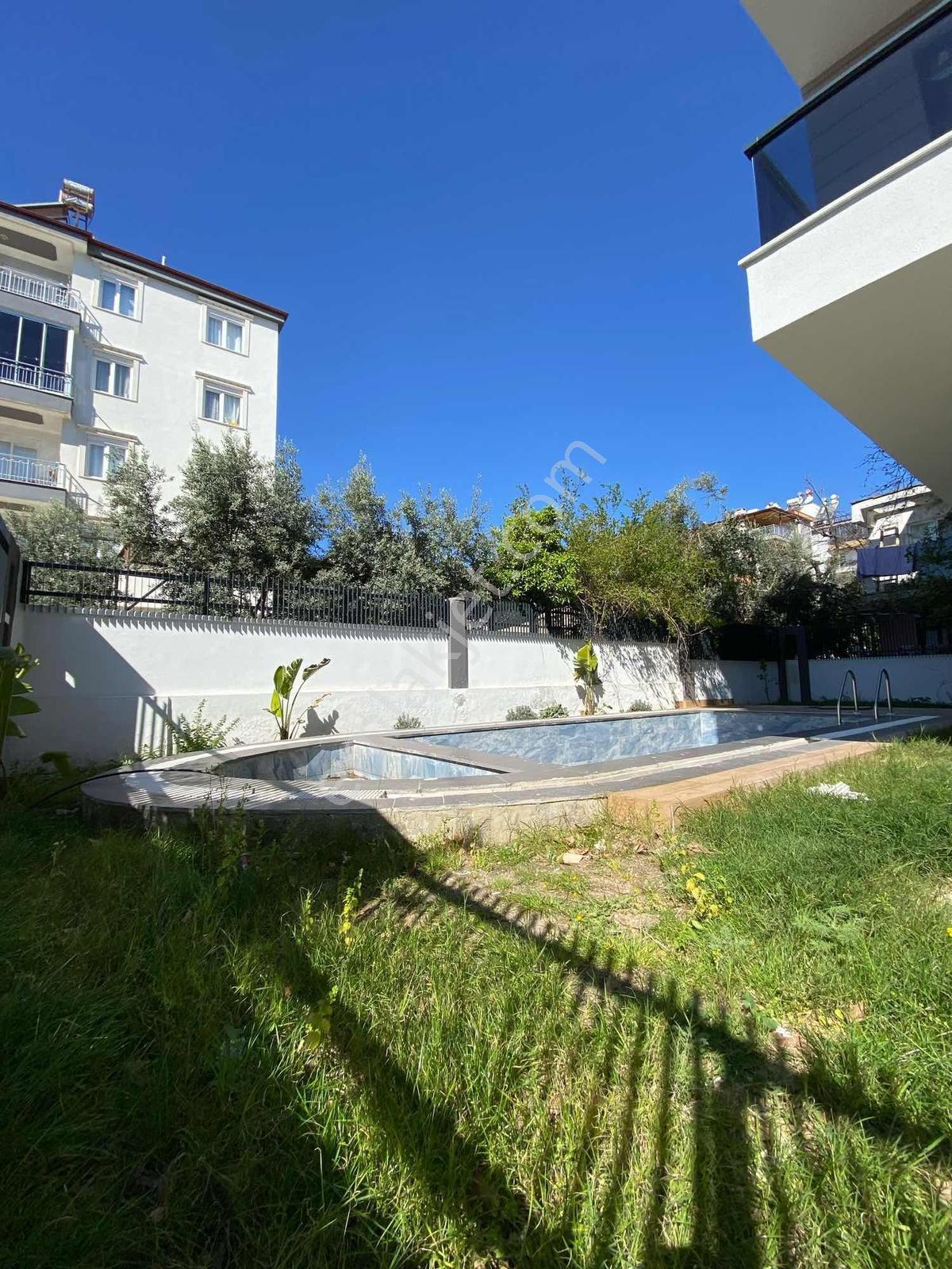 Kiralık Fevzi Çakmak Ultra Lüks 1+1 Katta Havuzlu Daire - Görsel 4