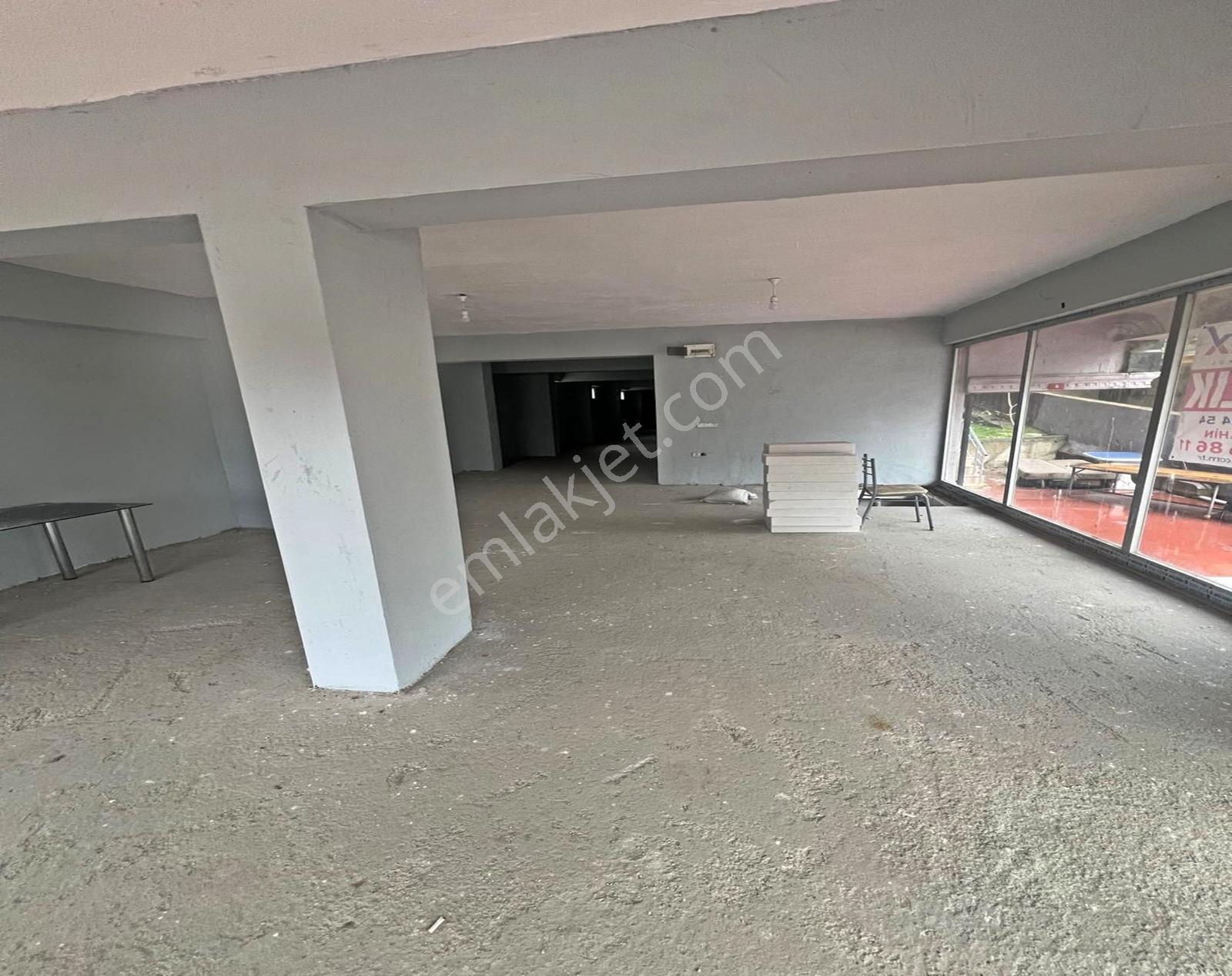 Beylikdüzü Kavaklı'dan İşlek Cadde Üzerinde Geniş M2'li Dükkan ! - Görsel 20