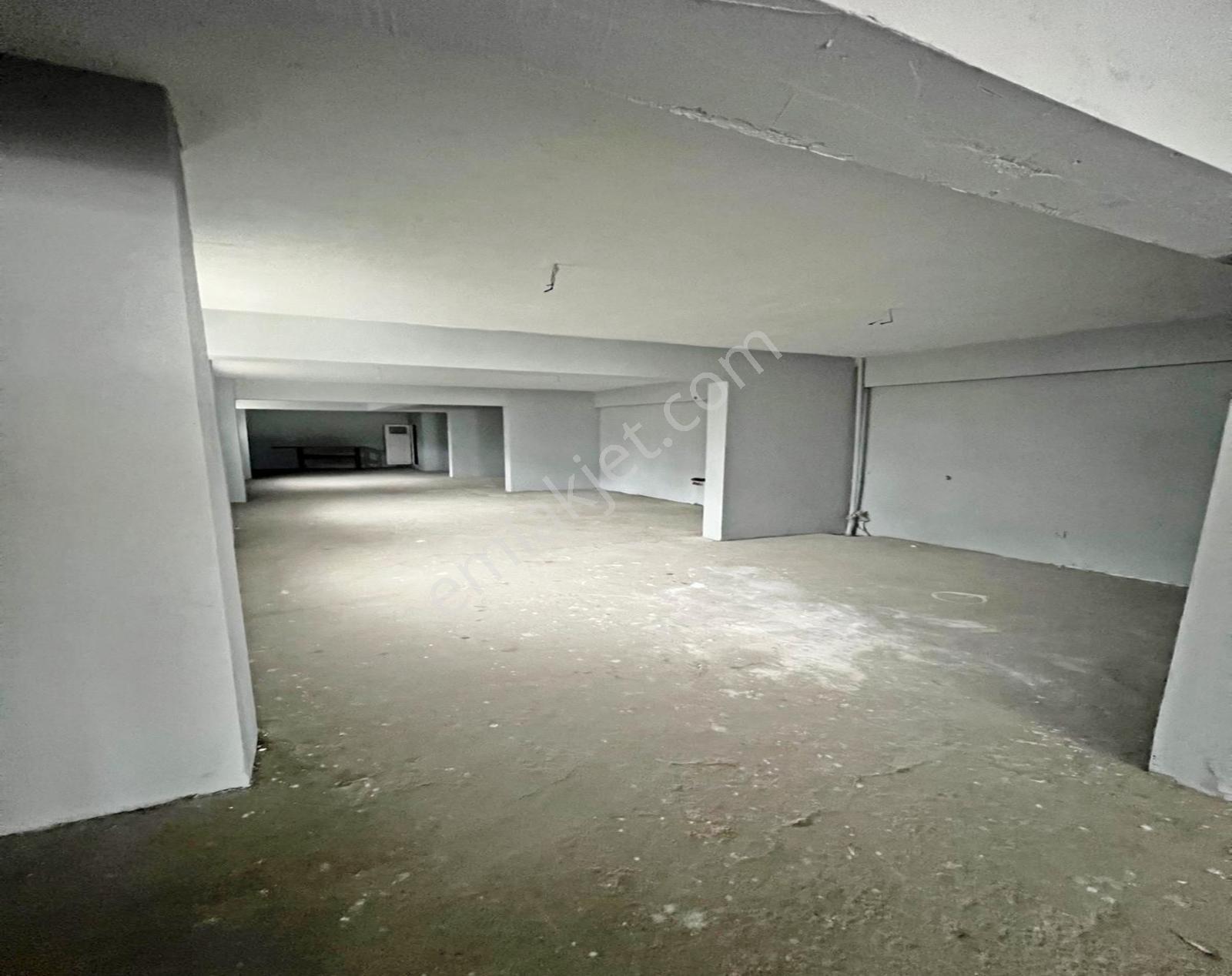 Beylikdüzü Kavaklı'dan İşlek Cadde Üzerinde Geniş M2'li Dükkan ! - Görsel 23