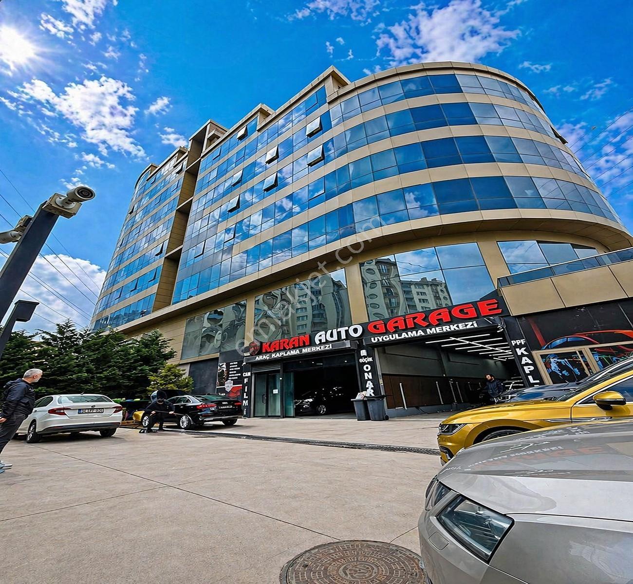 Hazır Müşterisi İle İşlek Bölgede Devren Kiralık Kurulu Dükkan!! - Görsel 21