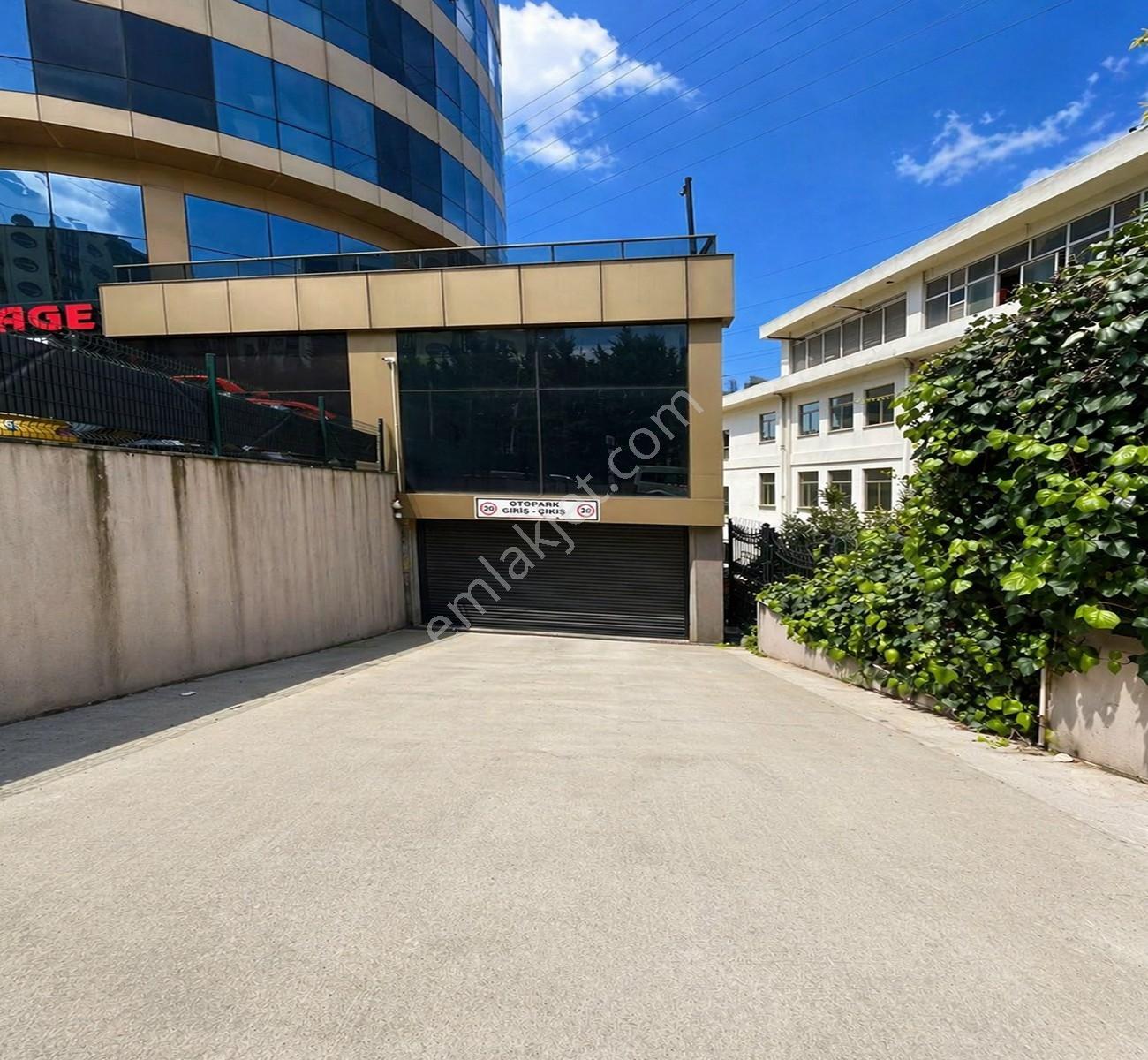 Hazır Müşterisi İle İşlek Bölgede Devren Kiralık Kurulu Dükkan!! - Görsel 20