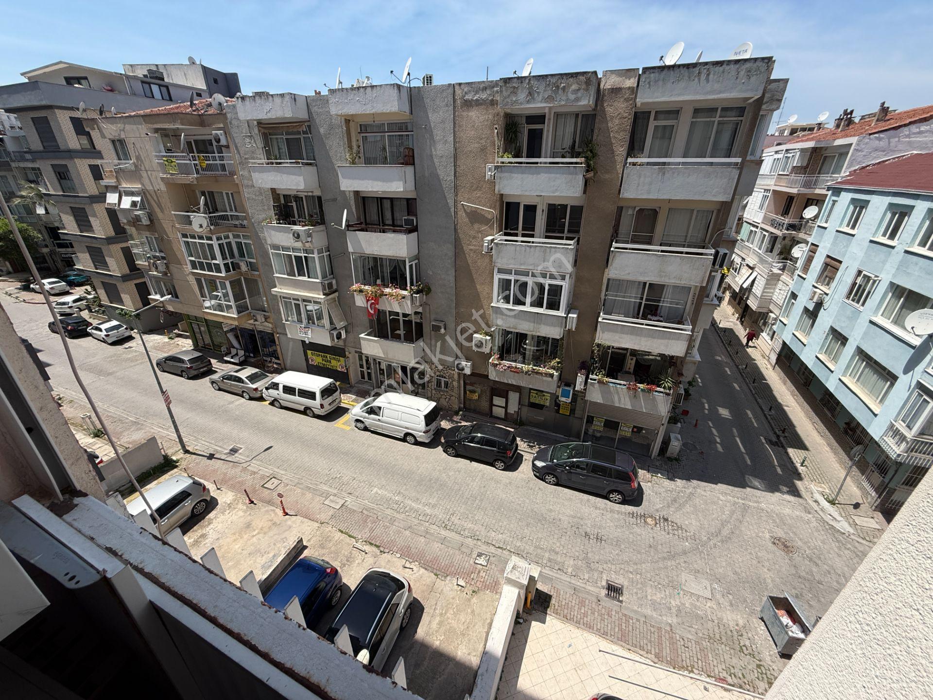 Yalı Bulvarı'nda Deniz Manzaralı Tadilatlı 3+1 Kiralık Daire - Görsel 17