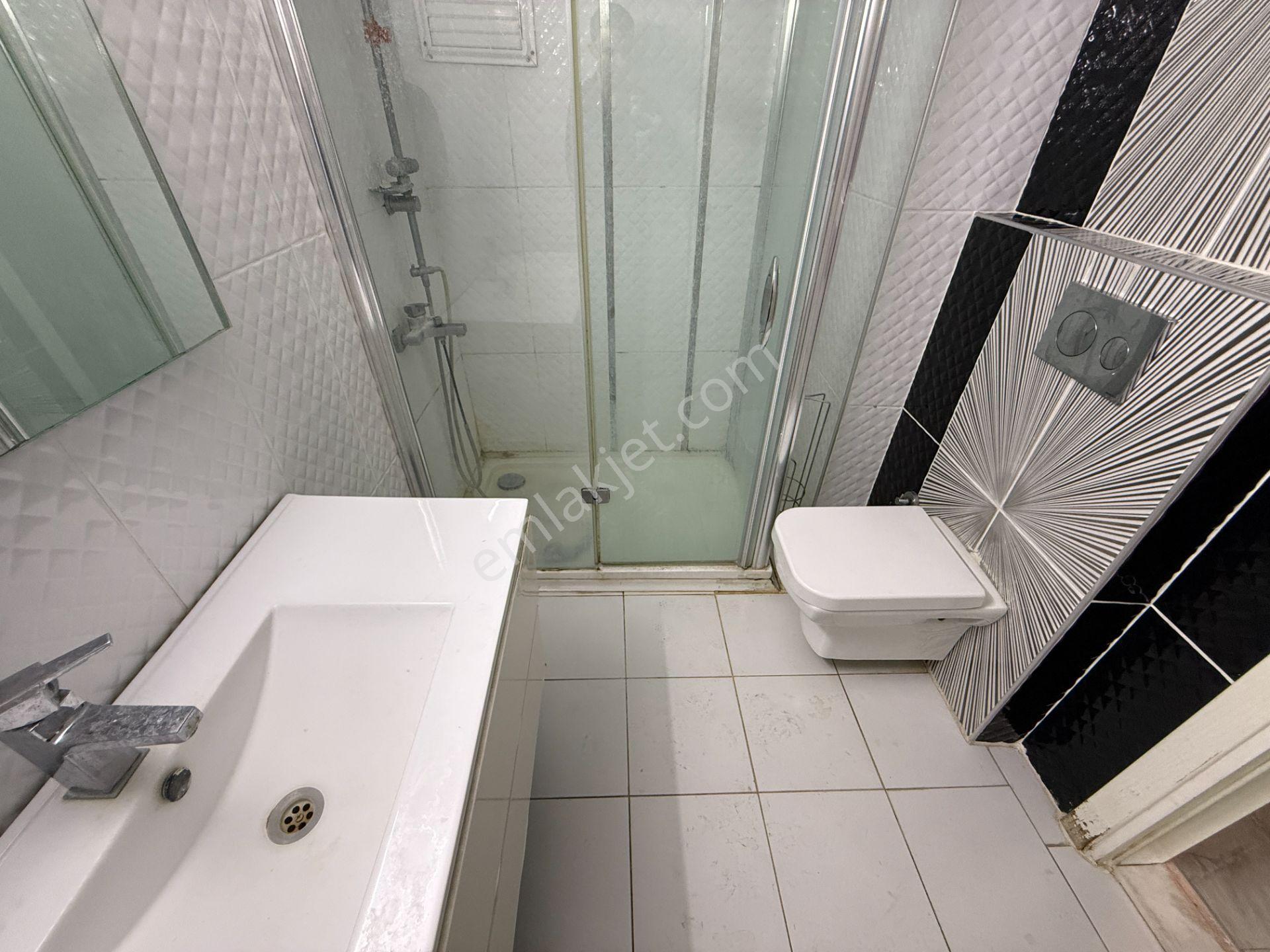 Yalı Bulvarı'nda Deniz Manzaralı Tadilatlı 3+1 Kiralık Daire - Görsel 13