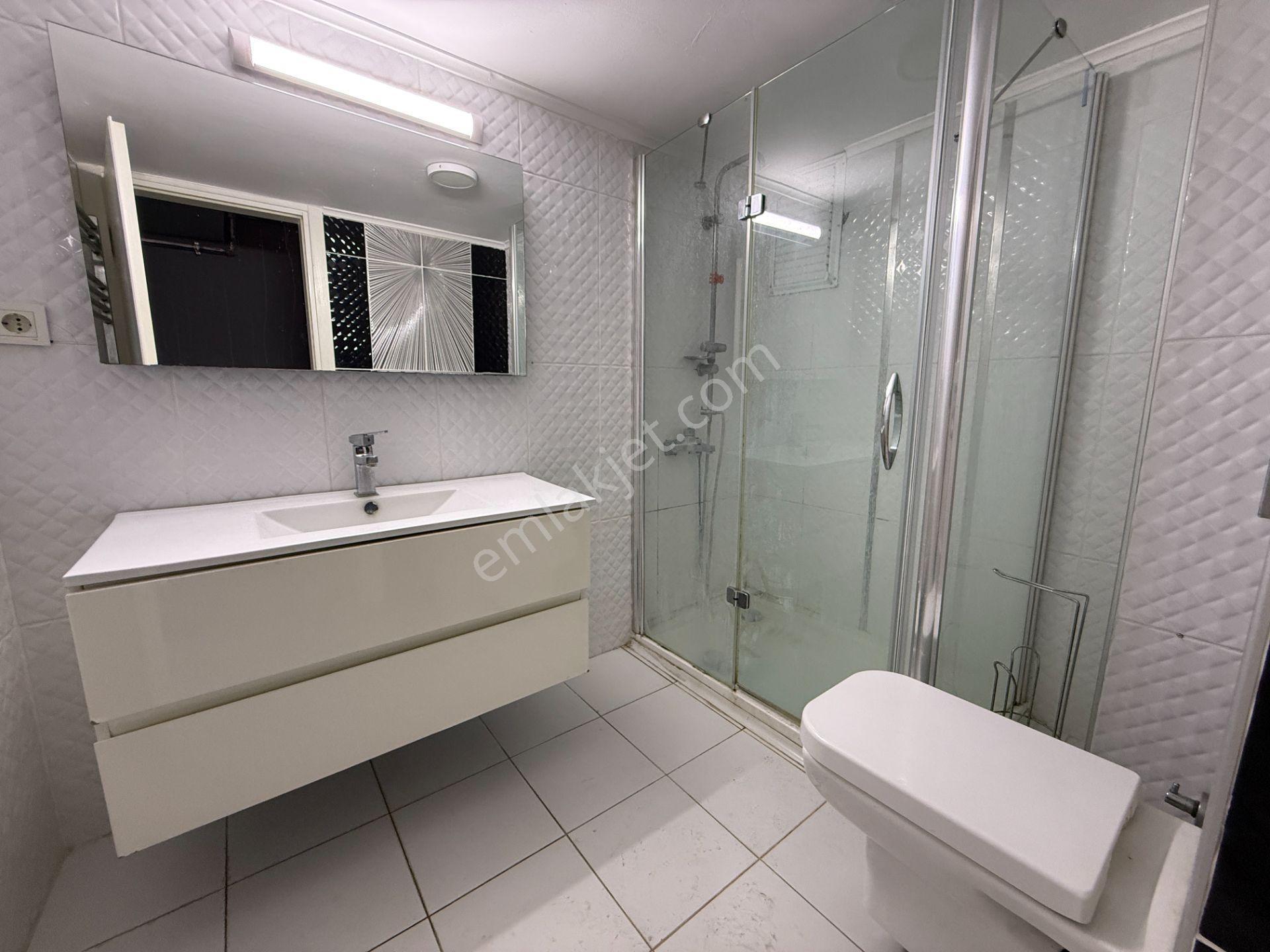 Yalı Bulvarı'nda Deniz Manzaralı Tadilatlı 3+1 Kiralık Daire - Görsel 12