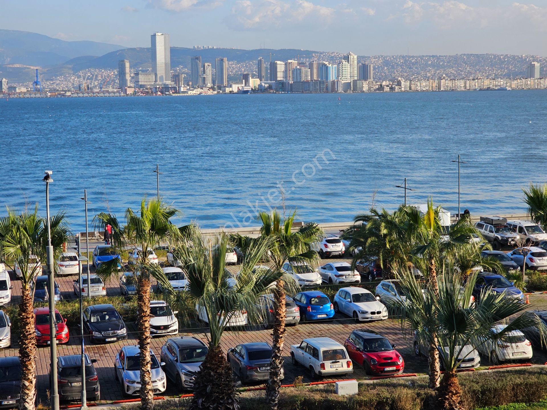 Yalı Bulvarı'nda Deniz Manzaralı Tadilatlı 3+1 Kiralık Daire - Görsel 27