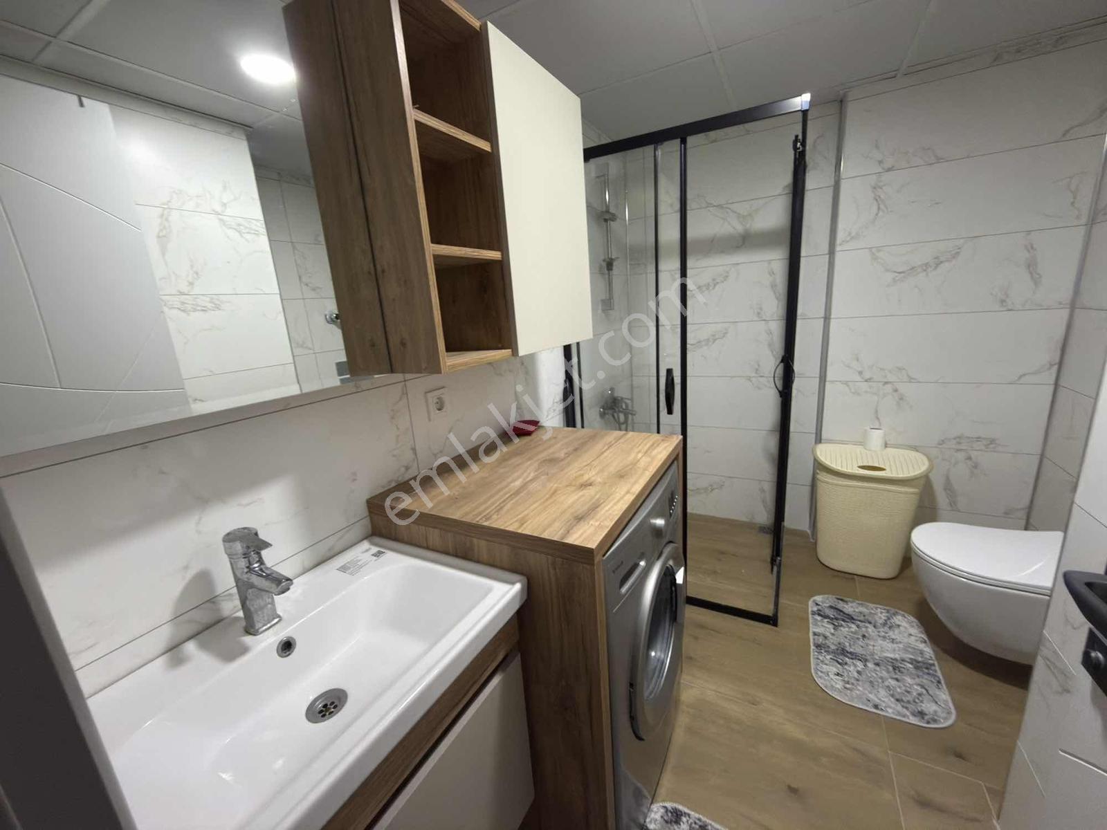 Kuşadası Değirmenderede Satılık Havuzlu Sitede 1+1 Daire - Görsel 15