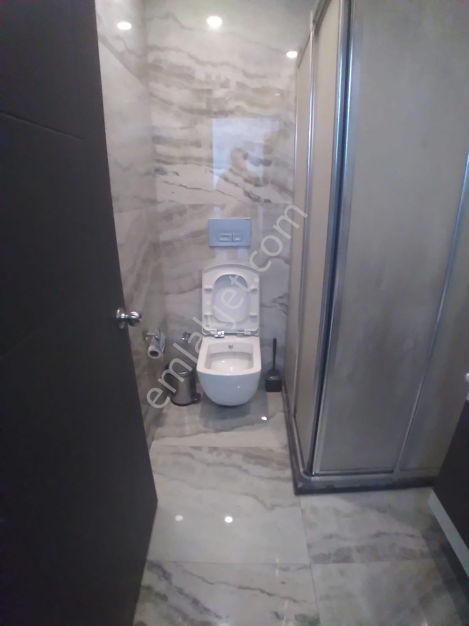 Ender Uysaldan Çamlıkta Kiralık 1+1 Klimalı Asansörlü Apart... - Görsel 6