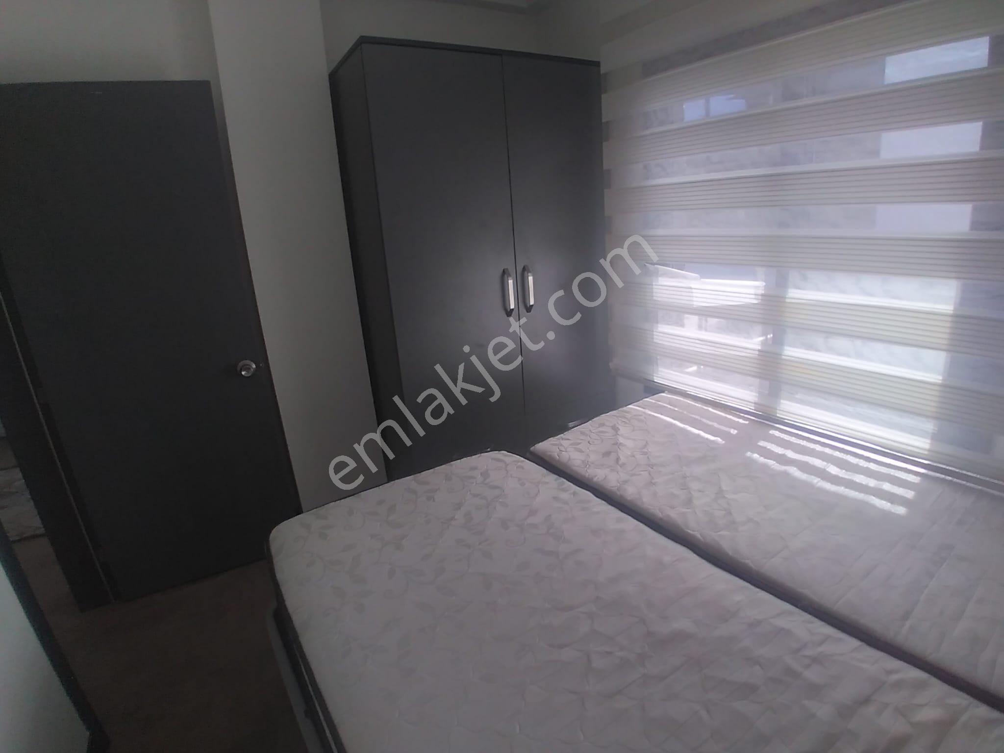 Ender Uysaldan Çamlıkta Kiralık 1+1 Klimalı Asansörlü Apart... - Görsel 5