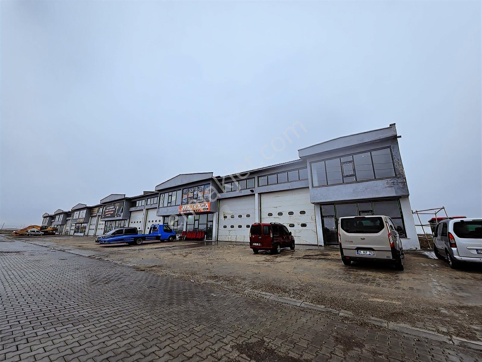 Emlak Dünyası Gym'den Akdağ Sanayi Sitesinde Acilsatılık Dükkan - Görsel 3