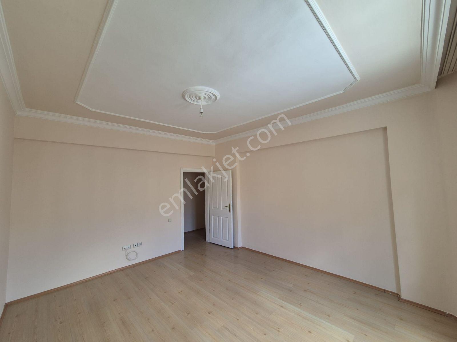 Kayakyolu Merkezinde Kiralık 3+1 Daire - Görsel 8