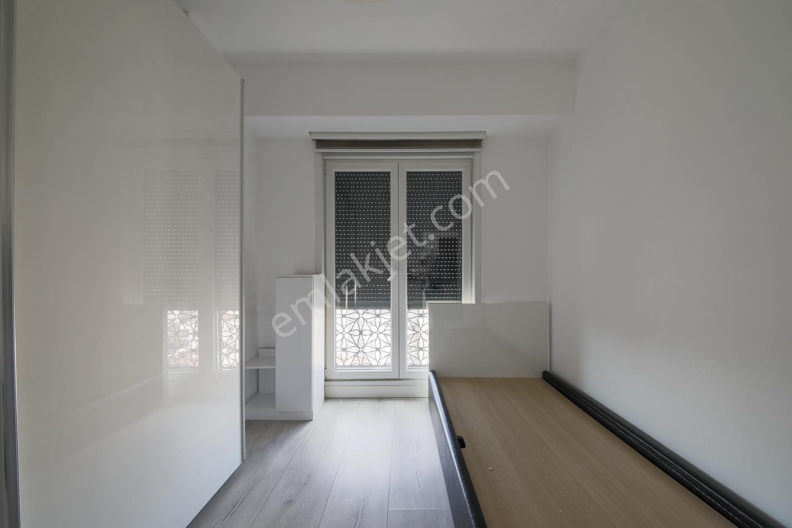 Suadiye'de Kapanmaz Deniz Manzara Residence Havuzlu Güvenlikli - Görsel 21