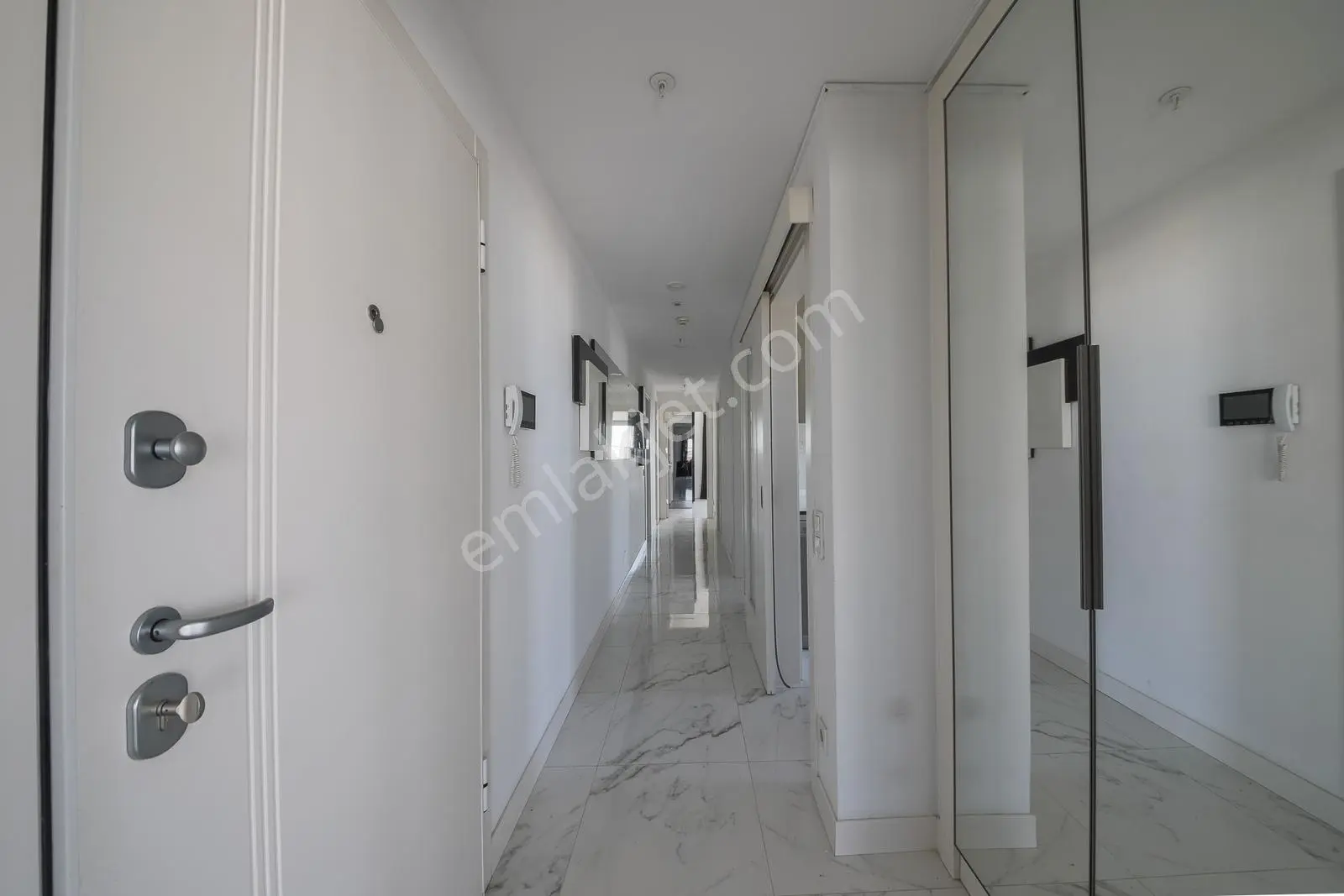 Suadiye'de Kapanmaz Deniz Manzara Residence Havuzlu Güvenlikli - Görsel 3