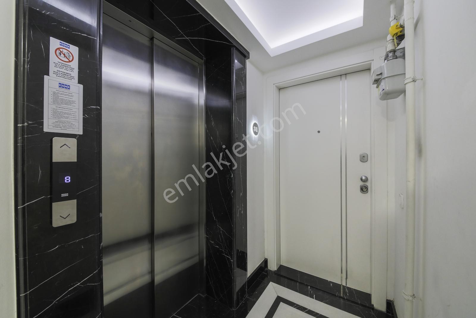 Suadiye'de Kapanmaz Deniz Manzara Residence Havuzlu Güvenlikli - Görsel 24