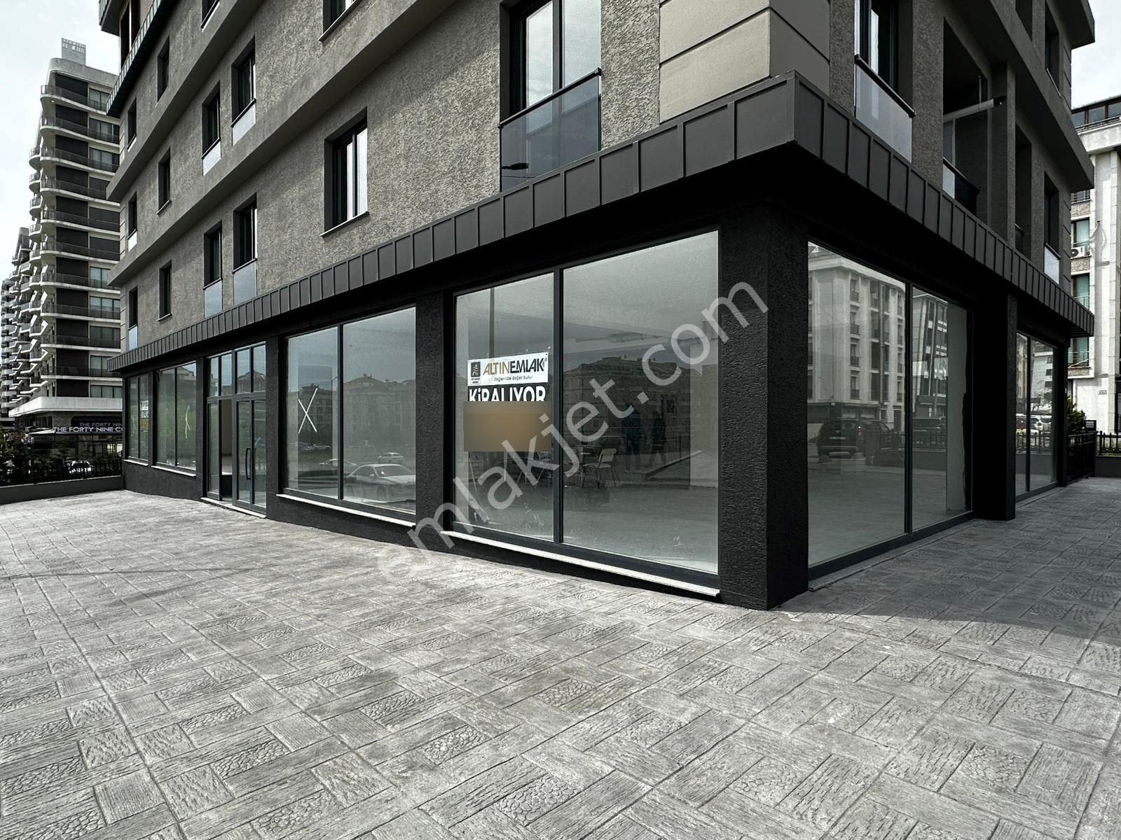 Beylikdüzü Kavaklıda Ana Caddeye Cepheli 300 M2 Kiralık Dükkan Mağaza - Görsel 4
