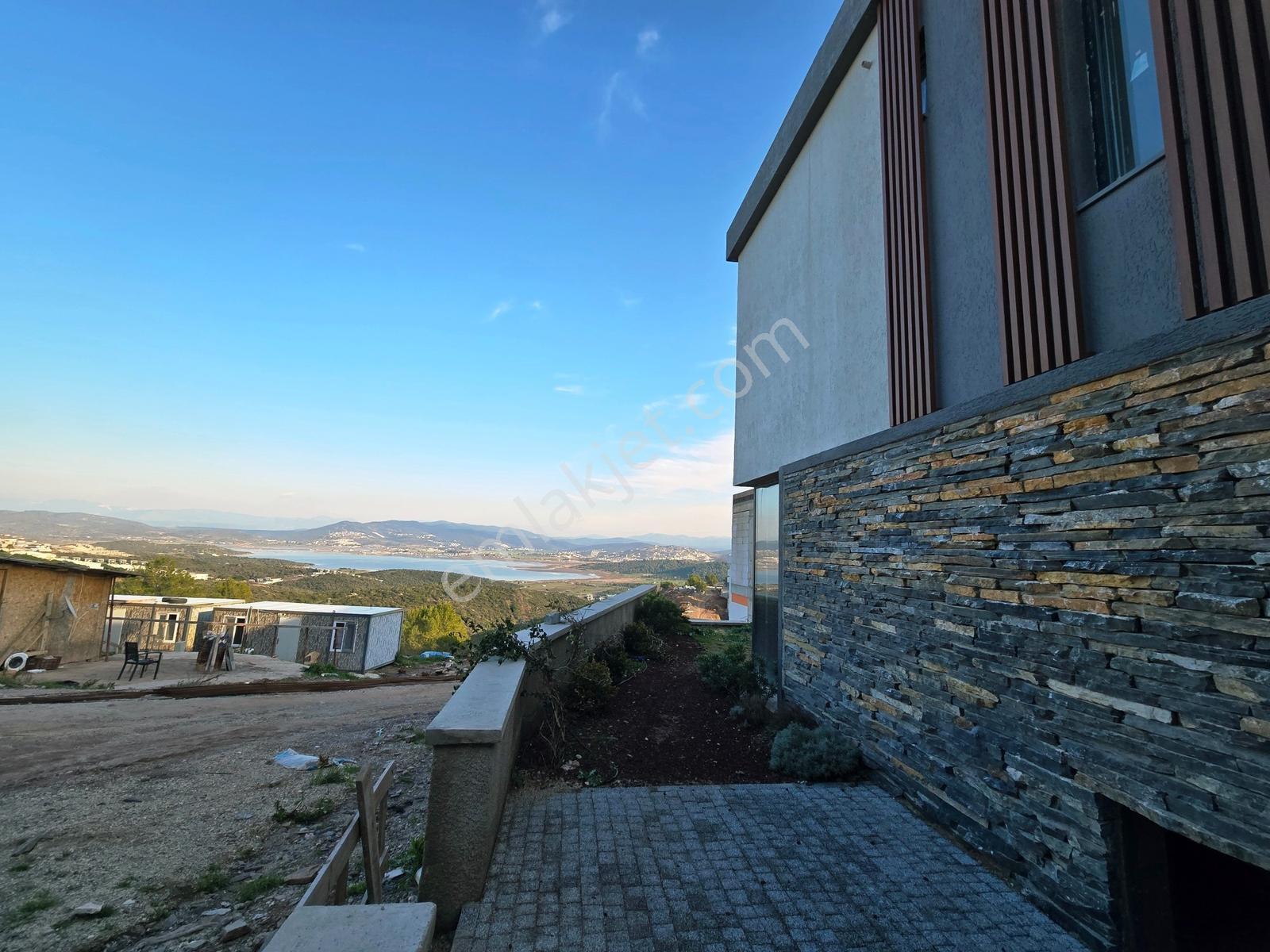 Bodrum Adabükü Havuzlu Sitede Satılık Tam Müstakil Villa - Görsel 13