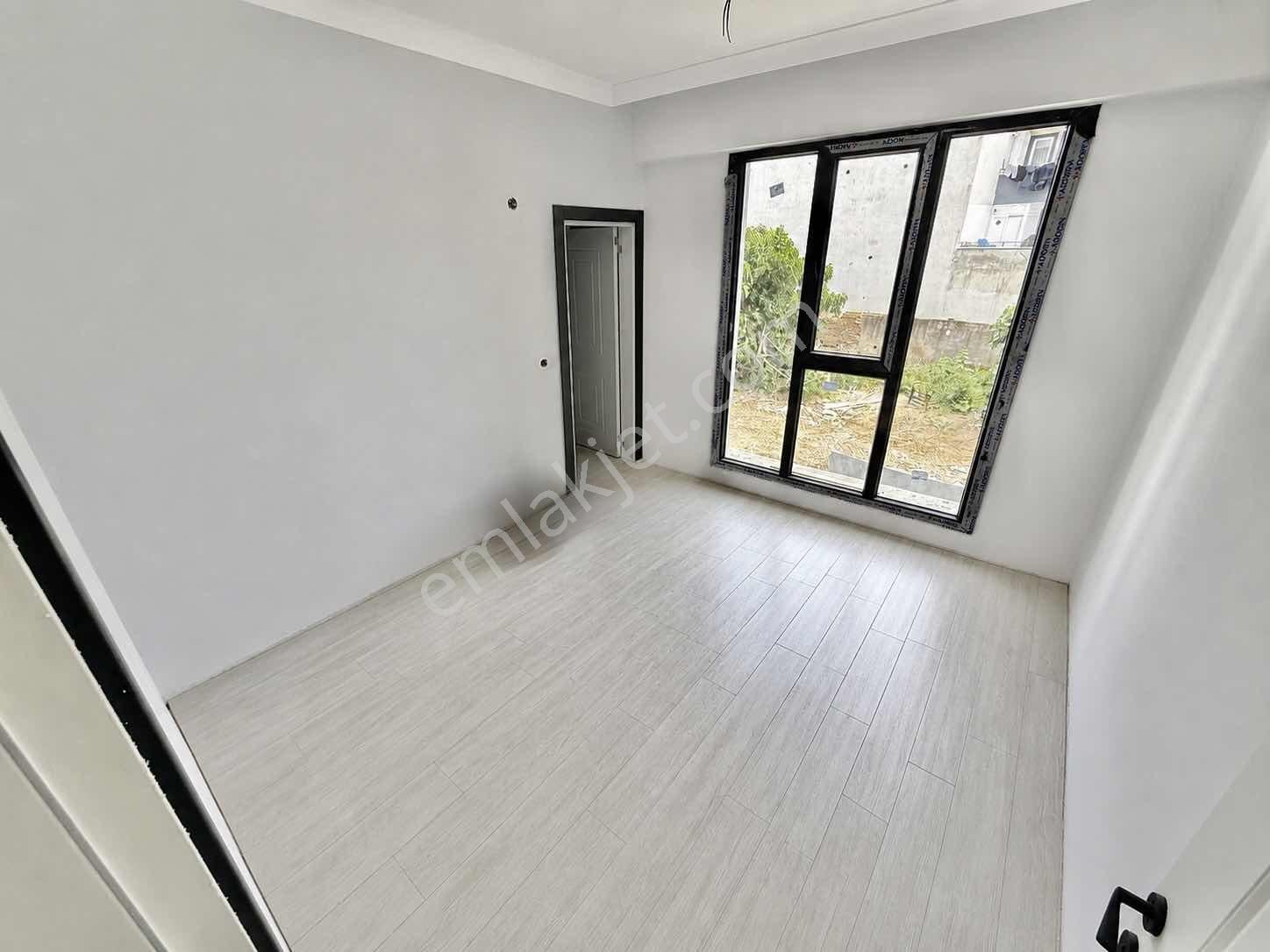 Gömeç Yaya Mahallesinde Ebeveyn Banyolu 2+1 Kapalı Mutfak Daire - Görsel 9