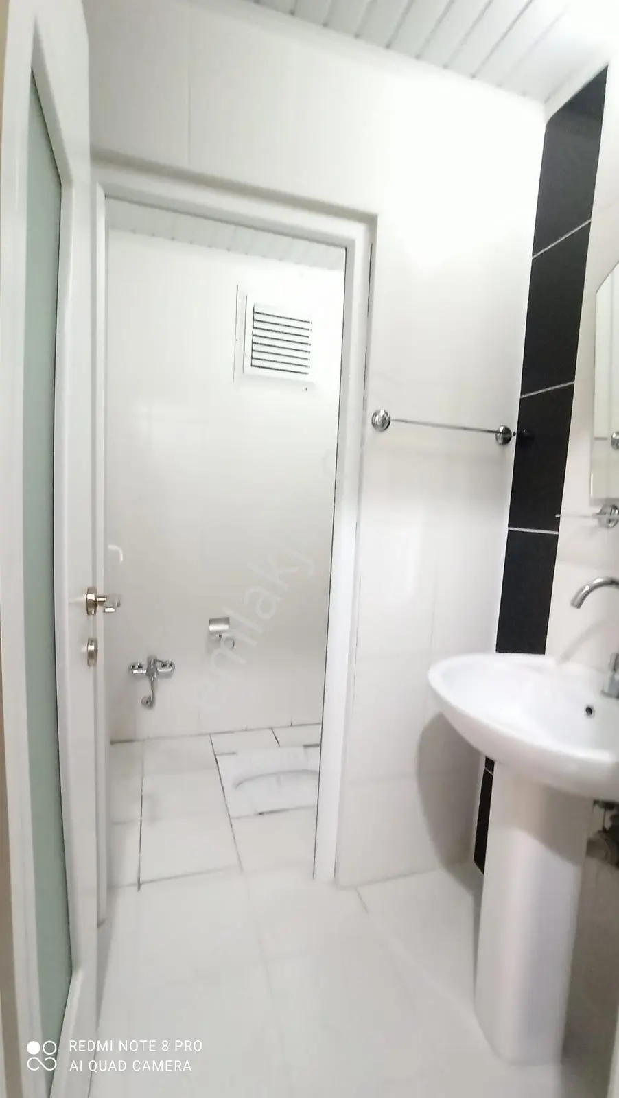 Boğazicinde Kiralık Cakma 4+1 Daire - Görsel 24
