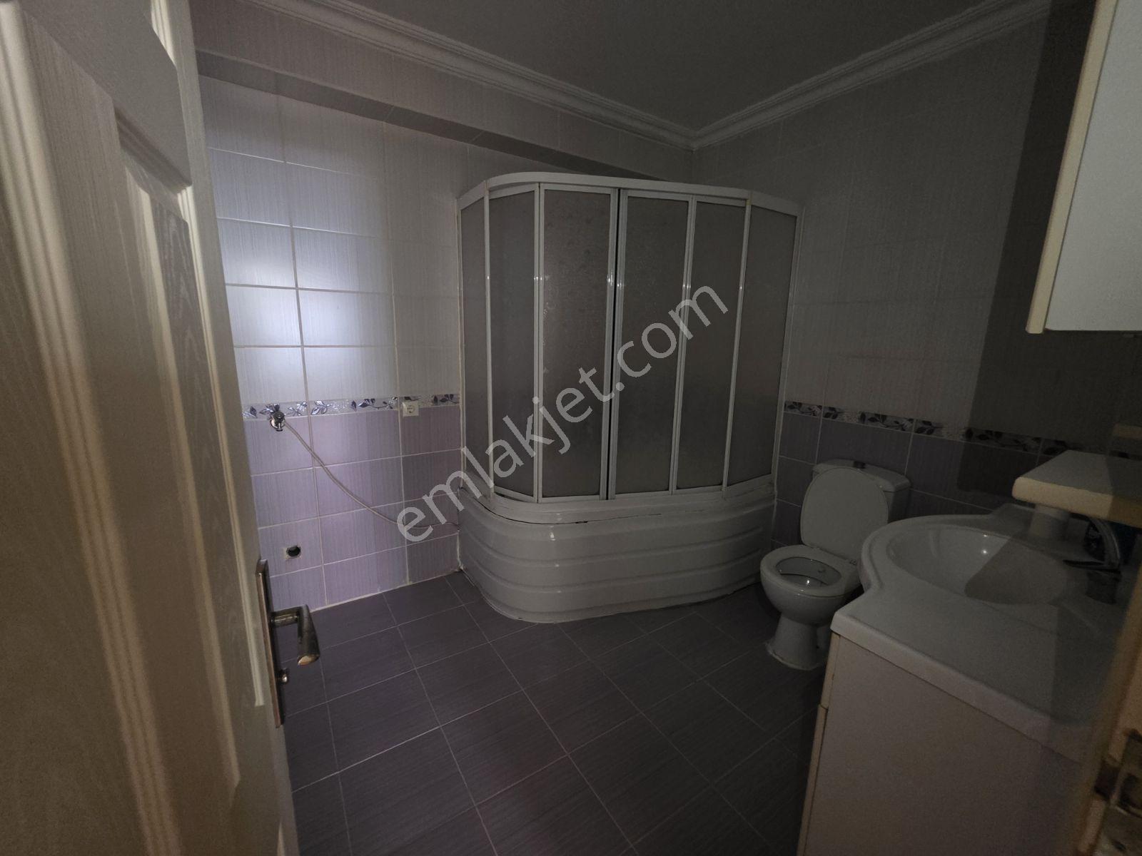 Emlak Dünyası Gym'den Çaykara Cad Kiralık 3+1 Daire - Görsel 28