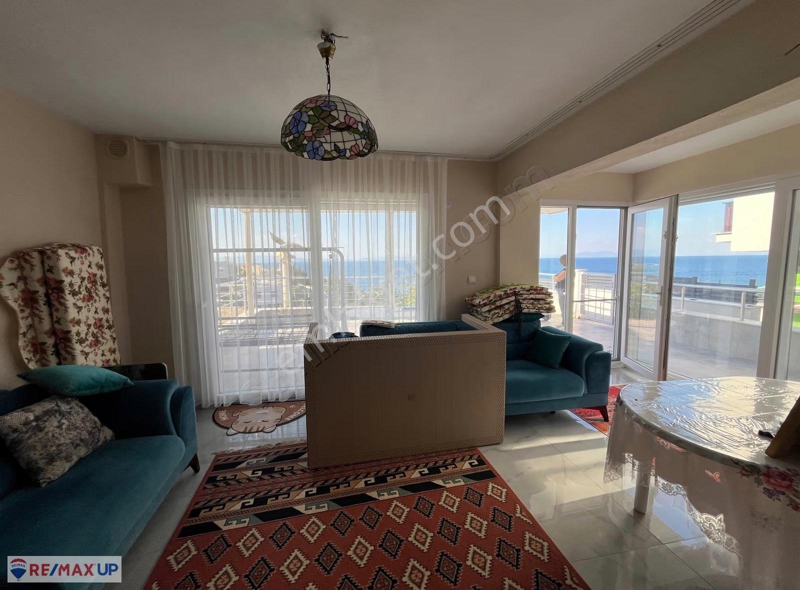Bozköy'de Denize En Ön Sırada Bahçeli Eşyalı Villa - Görsel 13