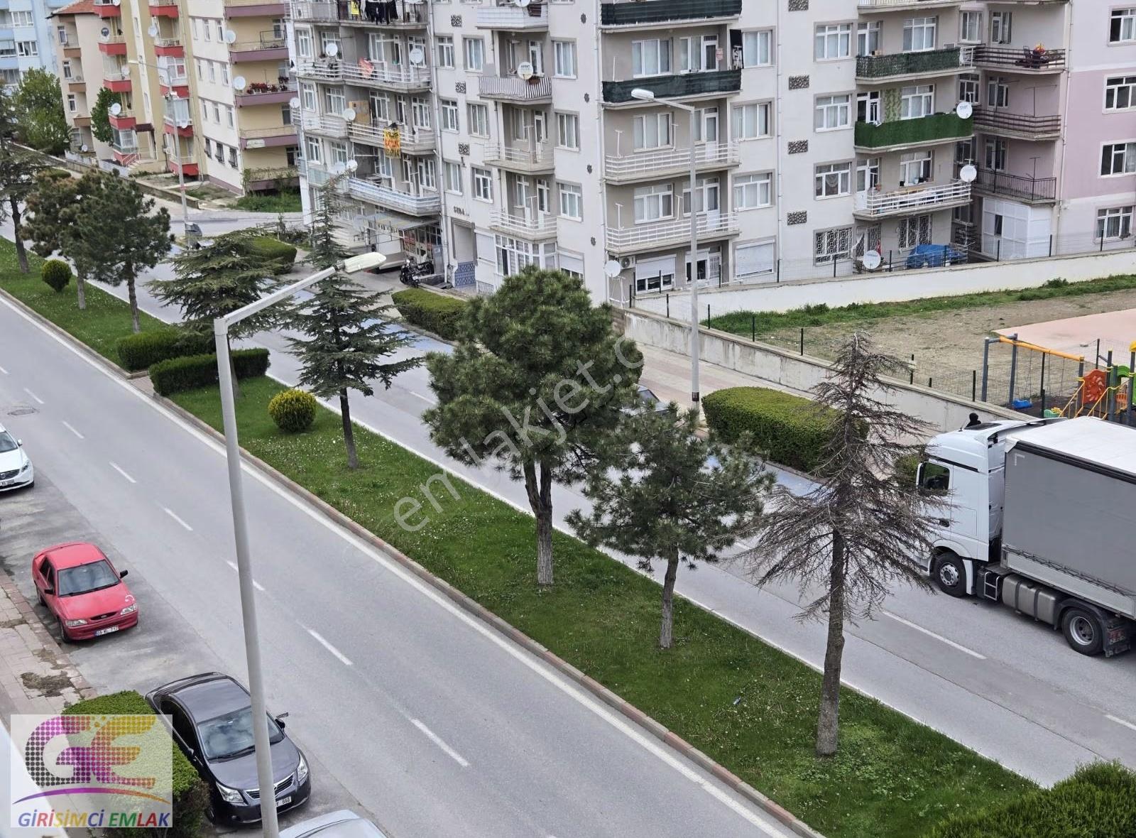 Girişimciden Yıldırım İlkokulu Karşısı 3+1 155m2 Daire - Görsel 23