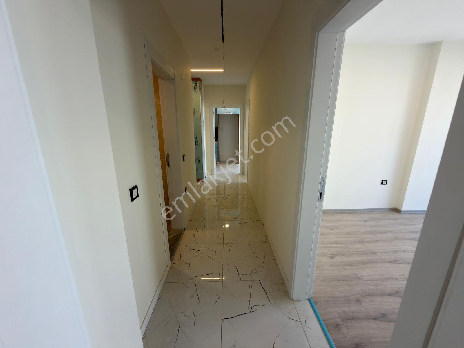 Kuşadası Değirmenderede Satılık 3+1 Daire - Görsel 15