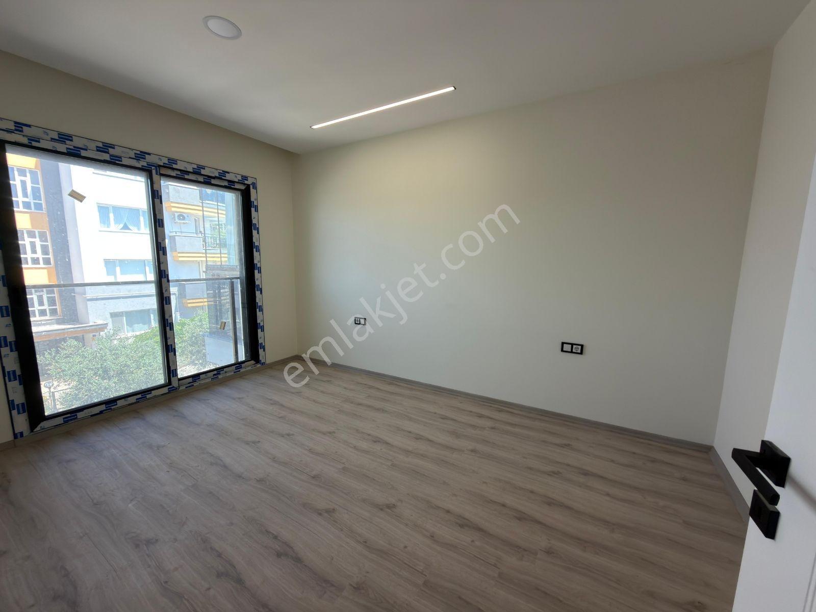 Kuşadası Değirmenderede Satılık 3+1 Daire - Görsel 17