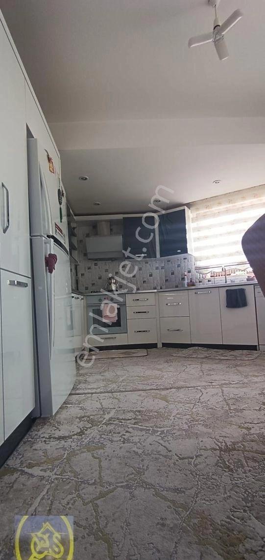 Şemikler Erbakır Fenlisesi Yakını Cadde Üzeri 3+1 Muhteşem Daire - Görsel 5