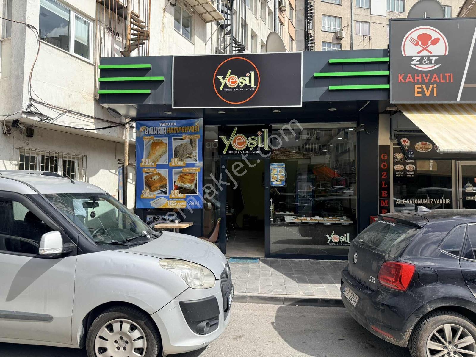 Acill 27 Mayıs Bankalar Caddesinde Satılık 40m2 Dükkan !!!