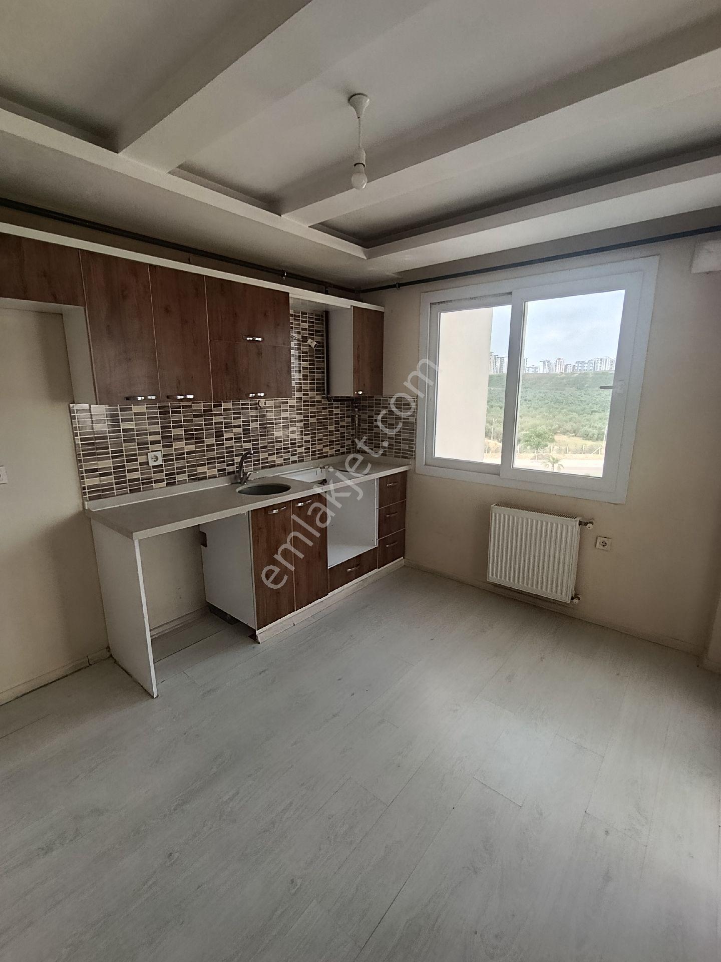 Çatalan Caddedinde Kombili Kiralık 2+1 - Görsel 5
