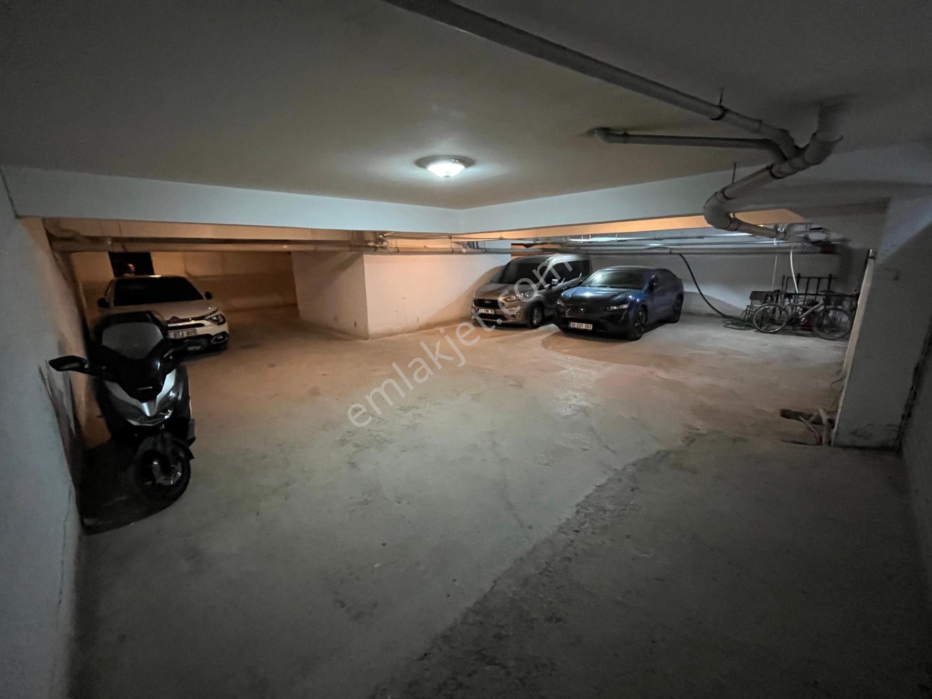 Karşıyaka Fikri Altay Mah.’de Otoparklı Asansörlü 3+1 Satılık Daire - Görsel 33